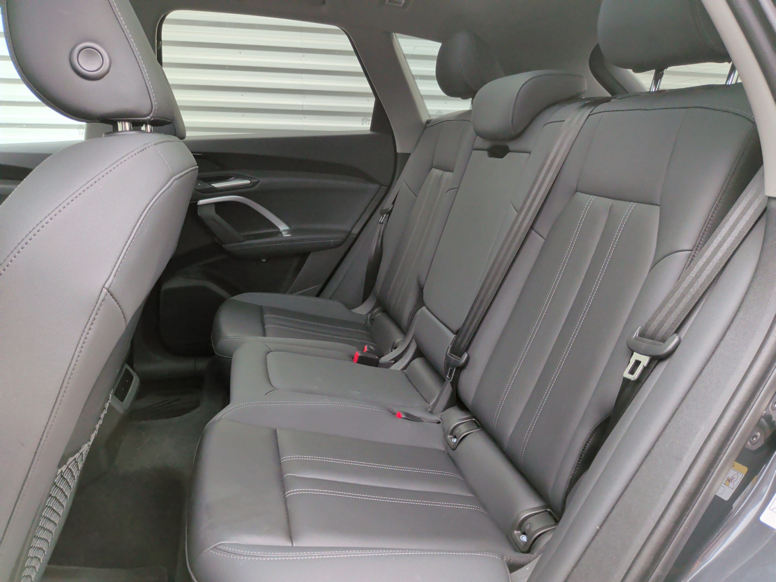 Photo 32