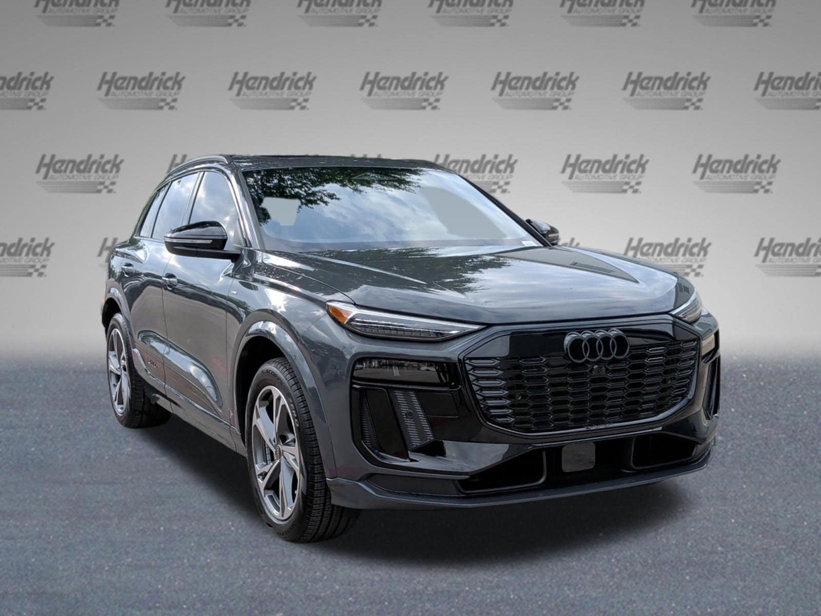 Audi Q6 E-tron Premium Plus