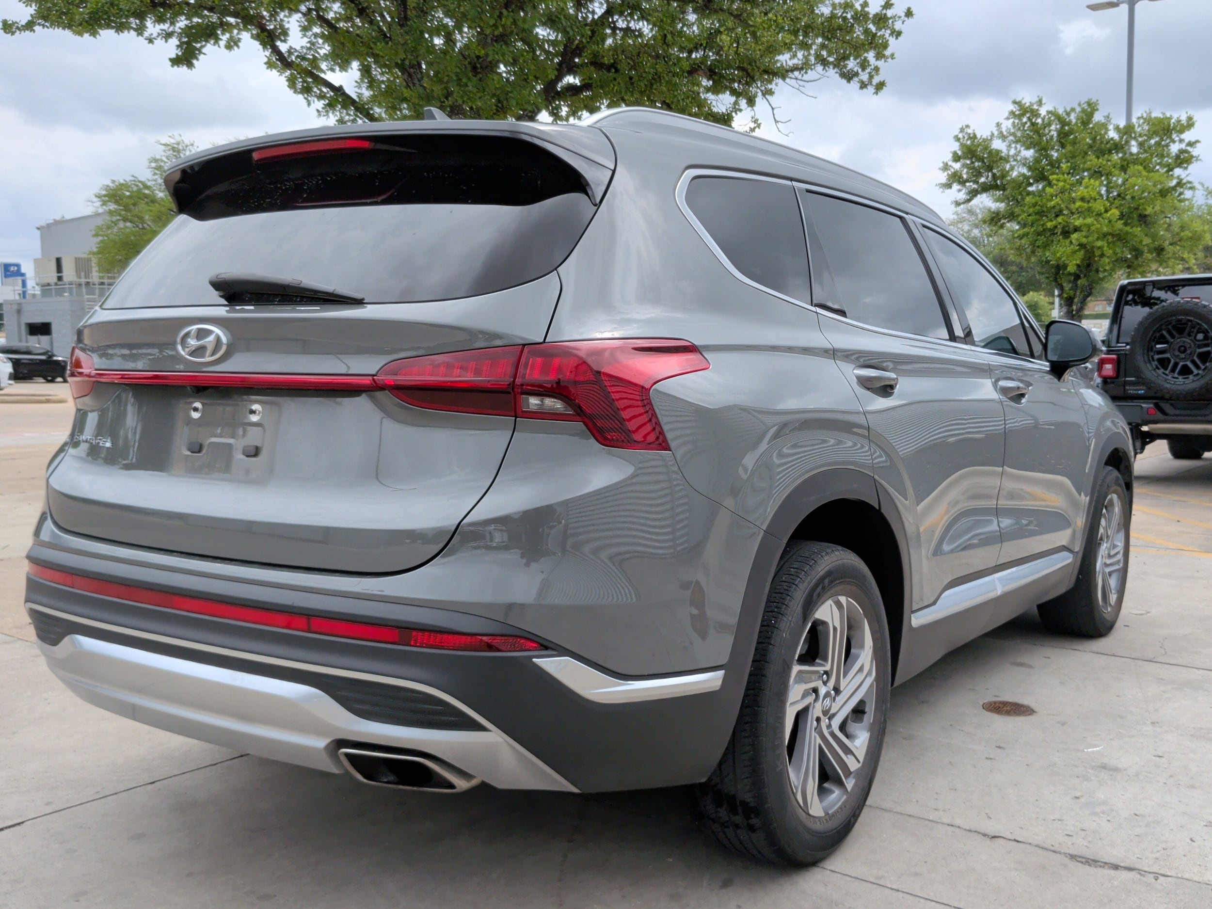 2022 Hyundai Santa Fe SEL photo 6