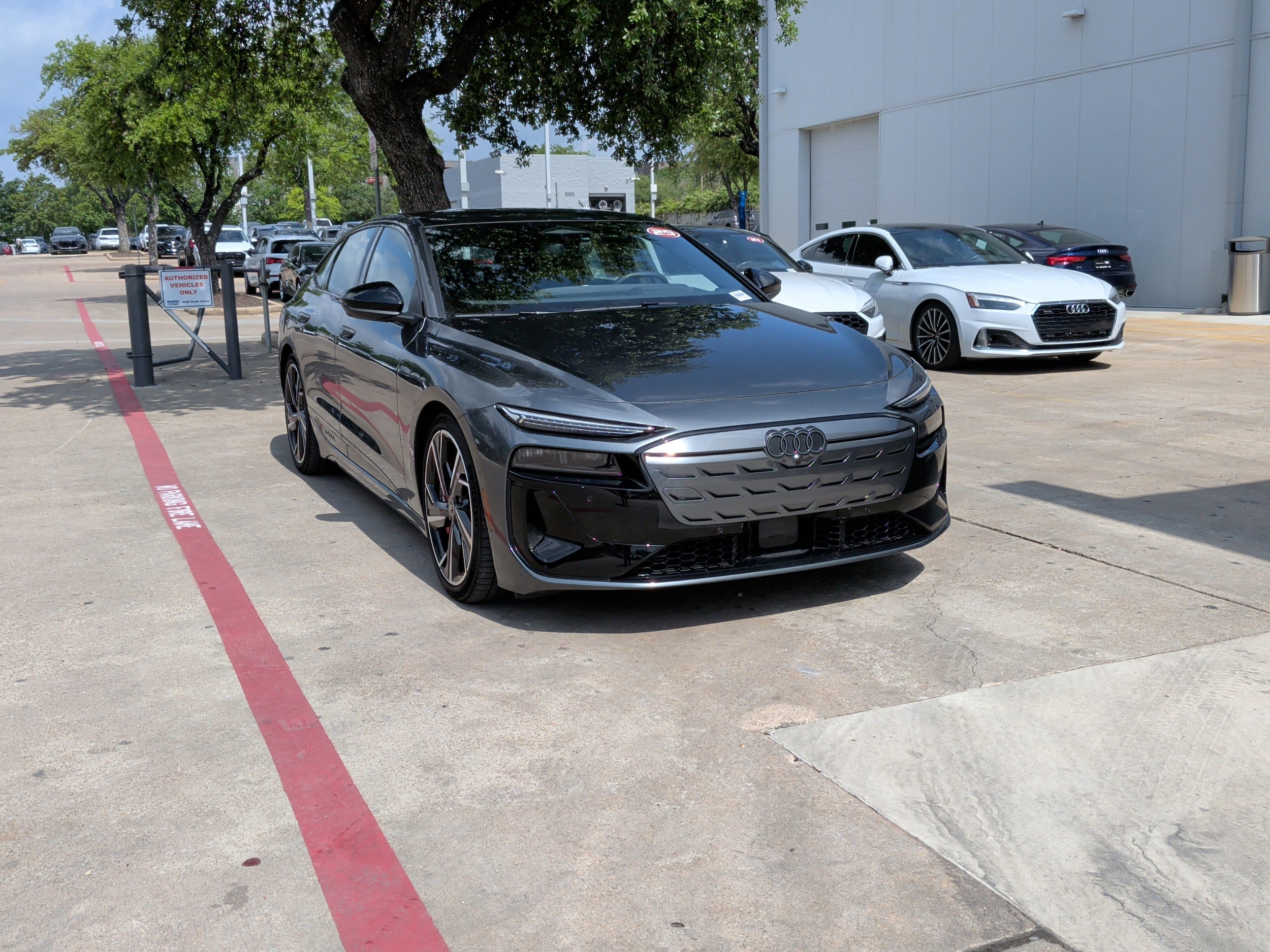 Used 2025 Audi S6 Sportback e-tron Premium Plus with VIN WAU2EAGH1SA015256 for sale in Austin, TX