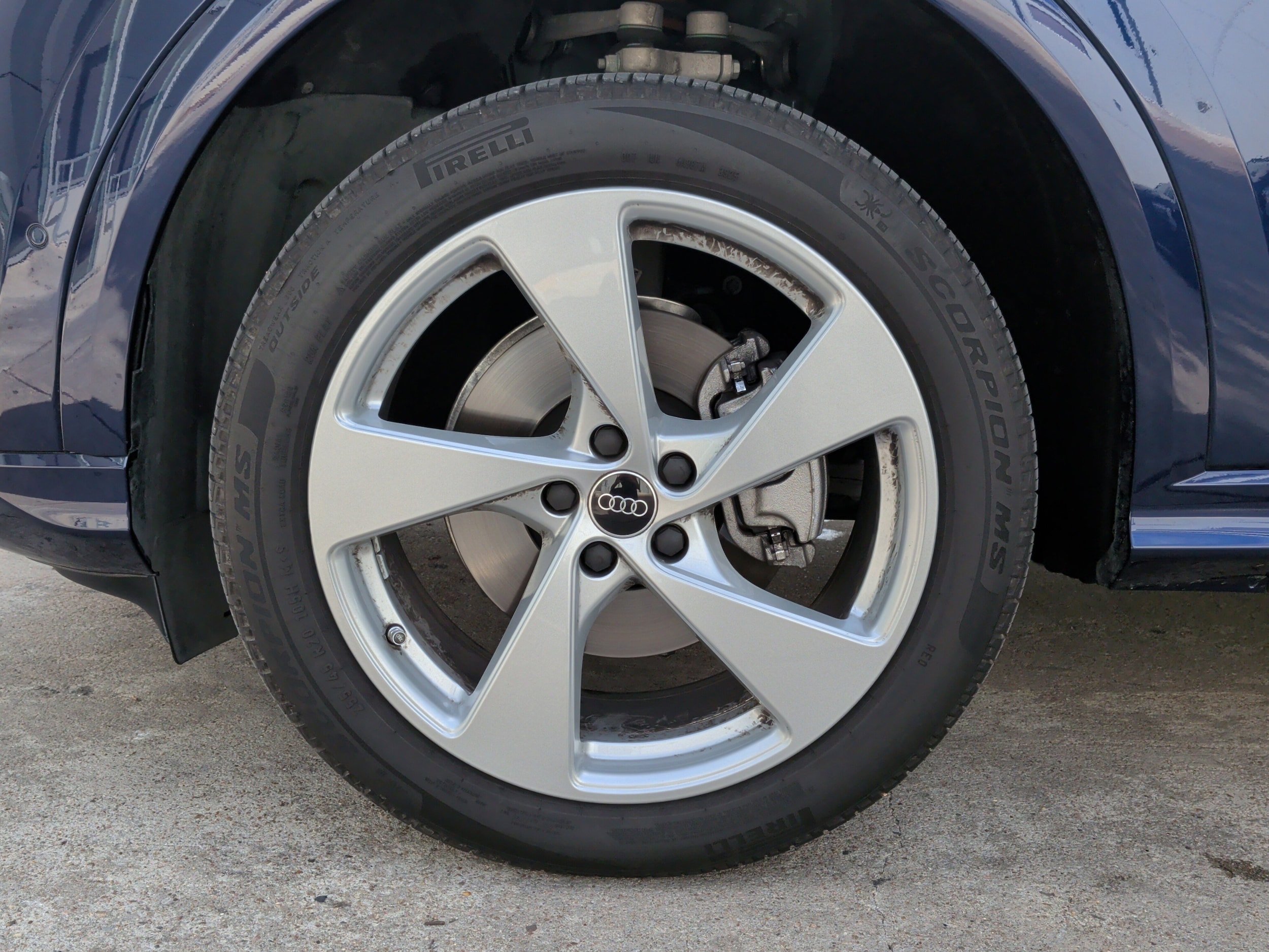 2025 Audi Q5 Premium photo 5