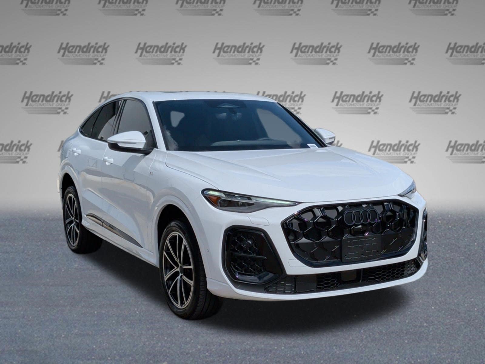 2026 Audi Q5 Sportback Premium Plus