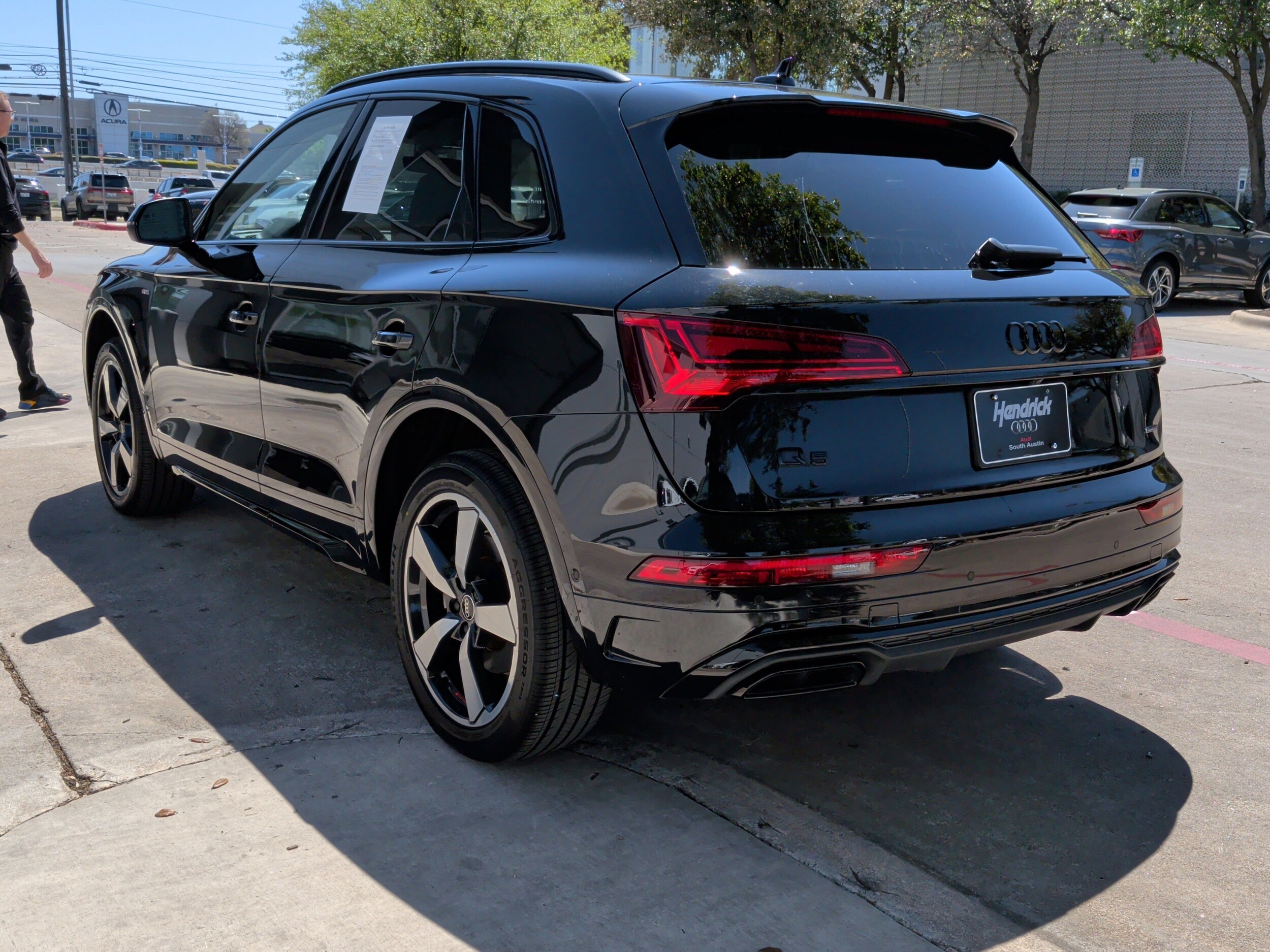 2023 Audi Q5 S line Prestige photo 3