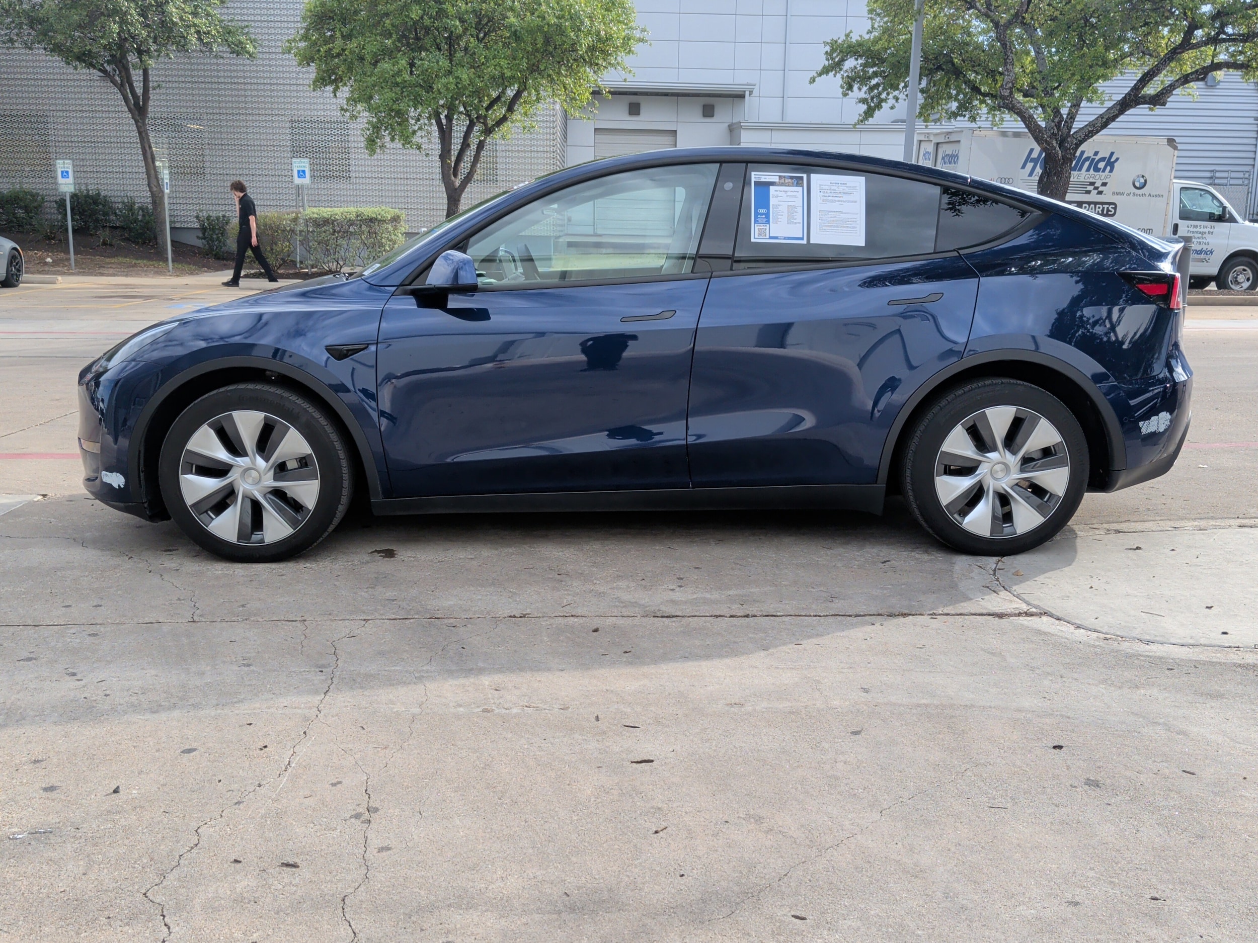 2022 Tesla Model Y Long Range photo 5