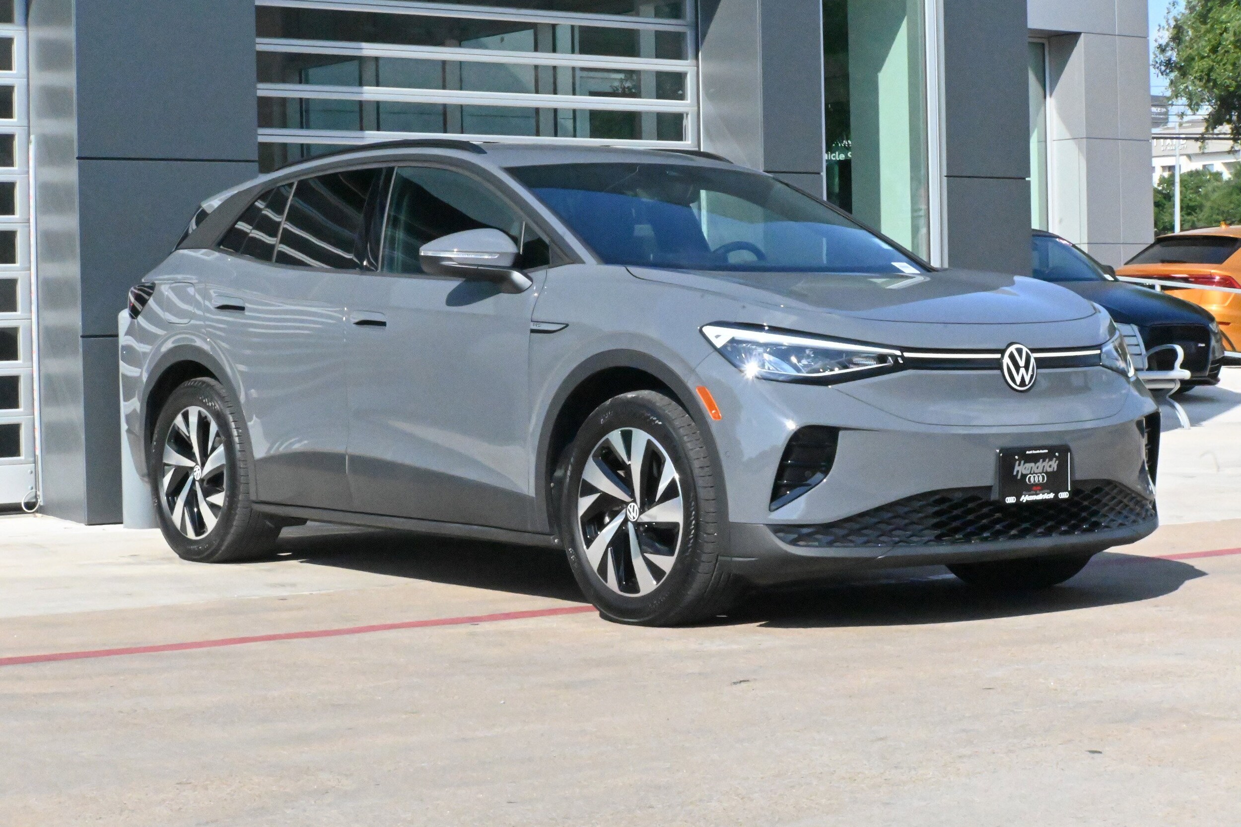 Used 2023 Volkswagen ID.4 PRO with VIN 1V2CMPE88PC019315 for sale in Austin, TX
