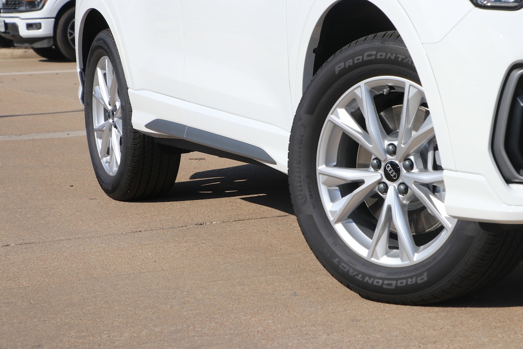 New 2025 Audi Q3 45 S line Premium SUV