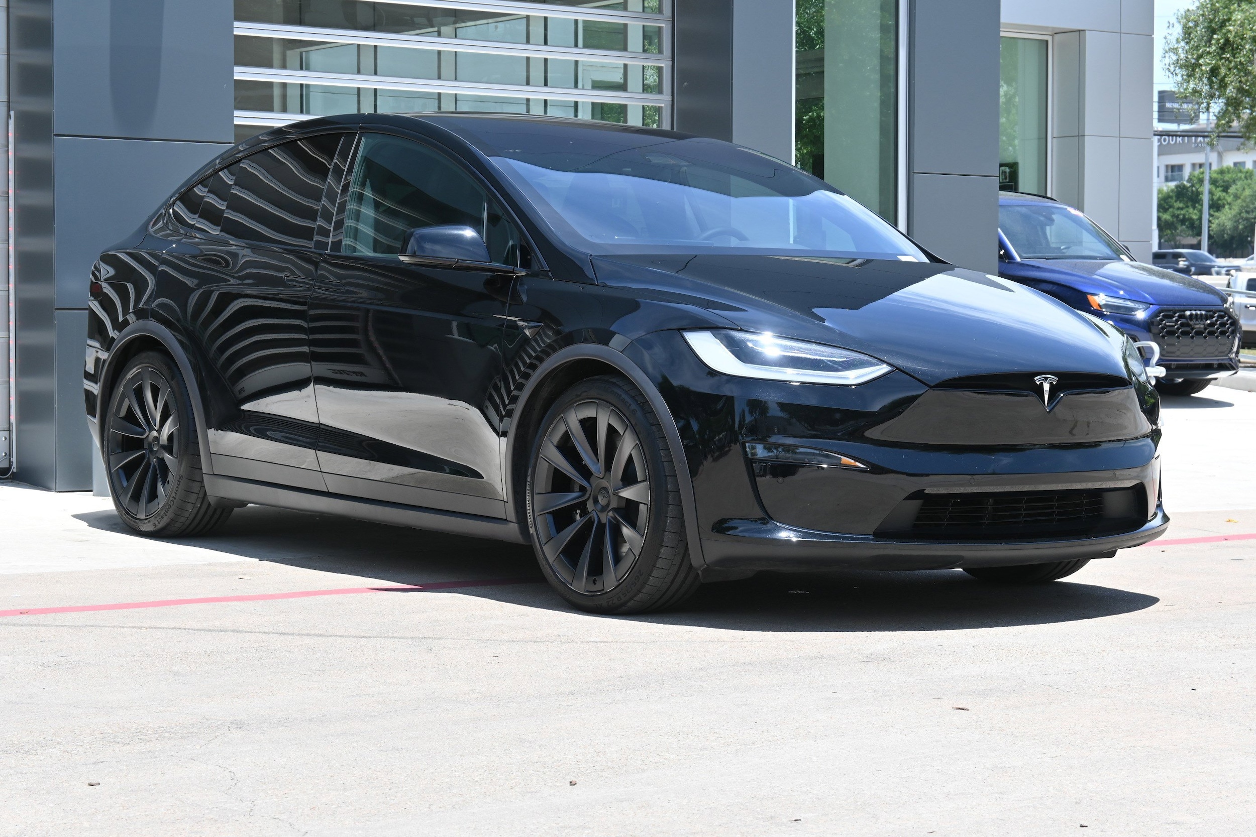 Used 2023 Tesla Model X Plaid with VIN 7SAXCBE6XPF376265 for sale in Austin, TX