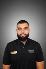 Staff member Shaff Sheikh from ID_e431ecfd8b05