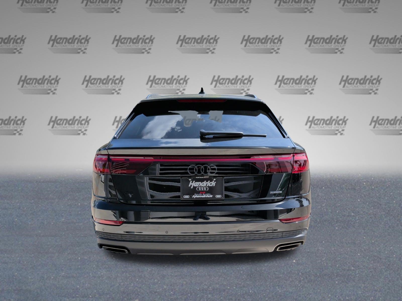 2026 Audi Q8 Premium