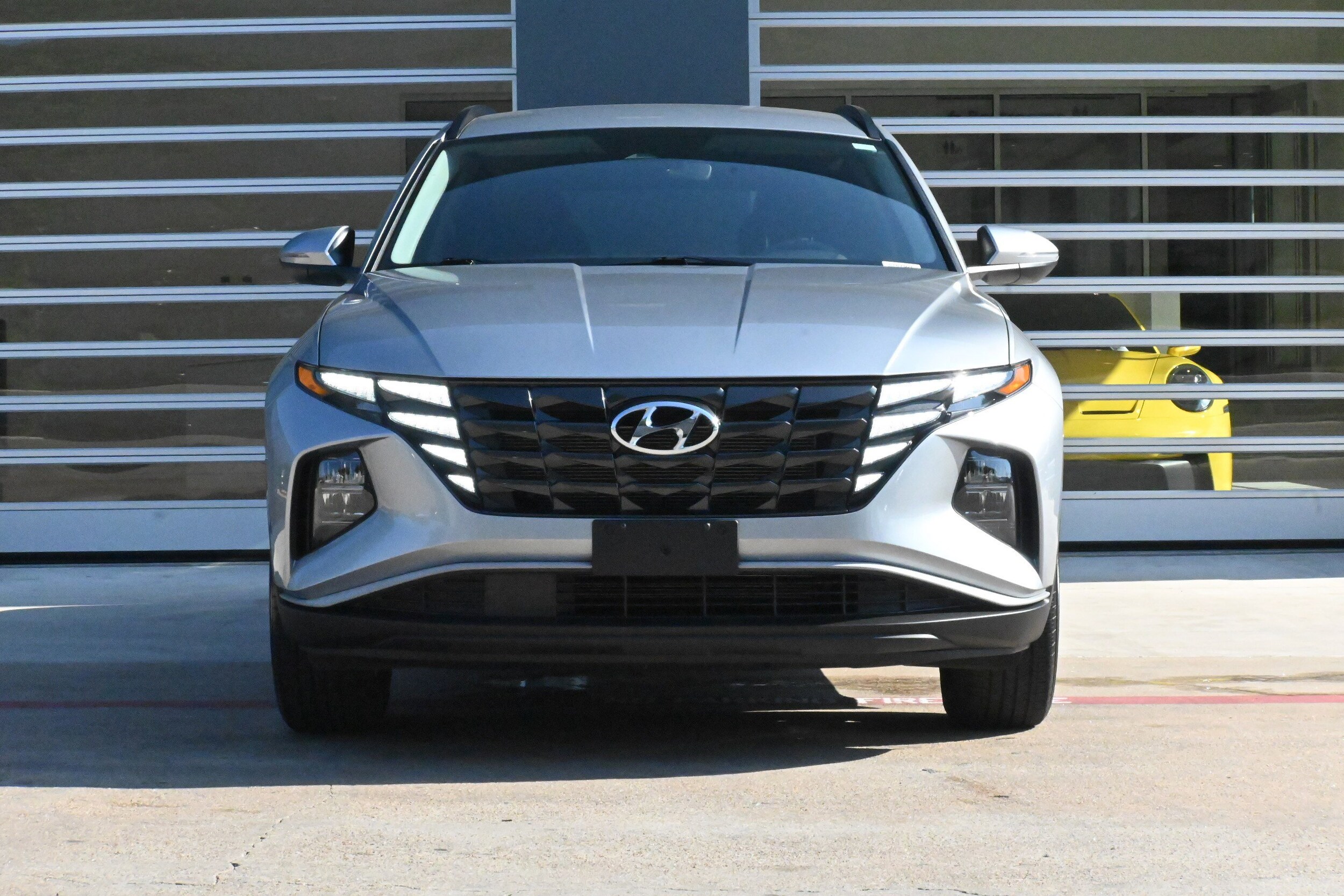 2023 Hyundai Tucson SEL photo 2