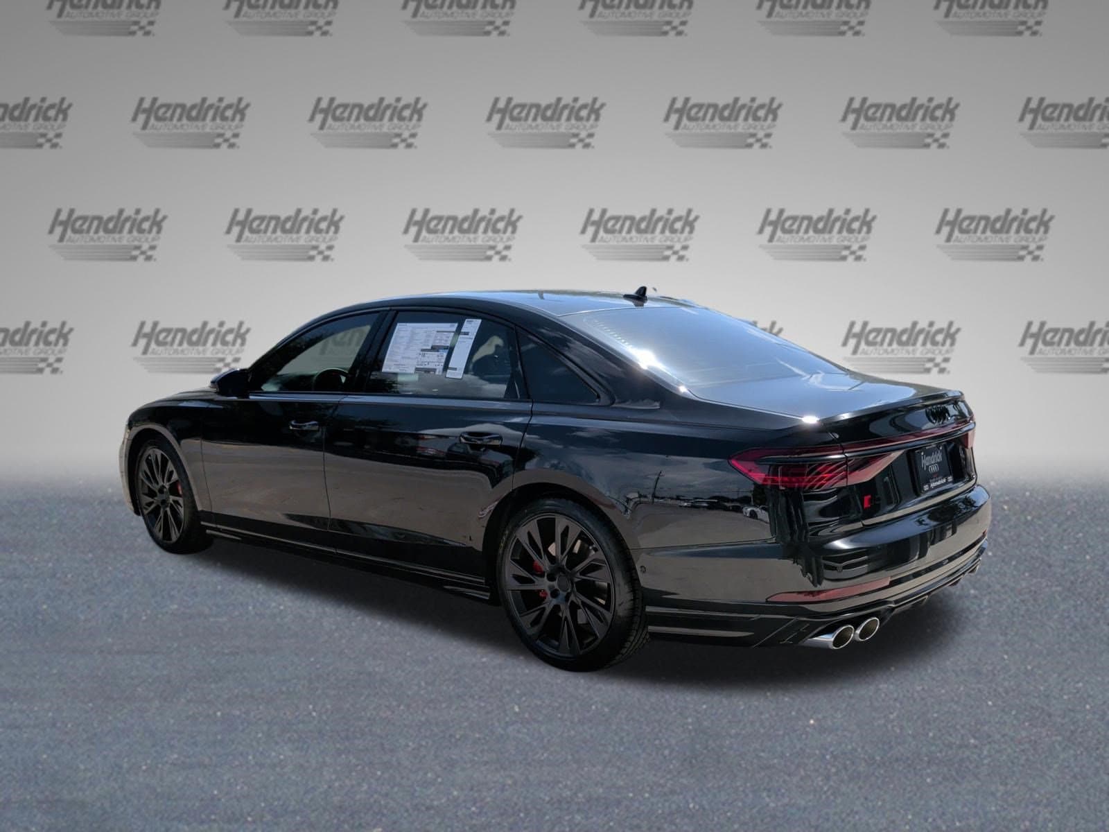 Audi S8