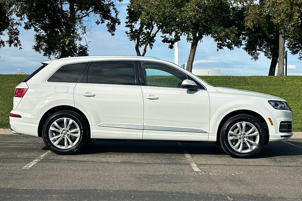 Used 2017 Audi Q7 Premium SUV