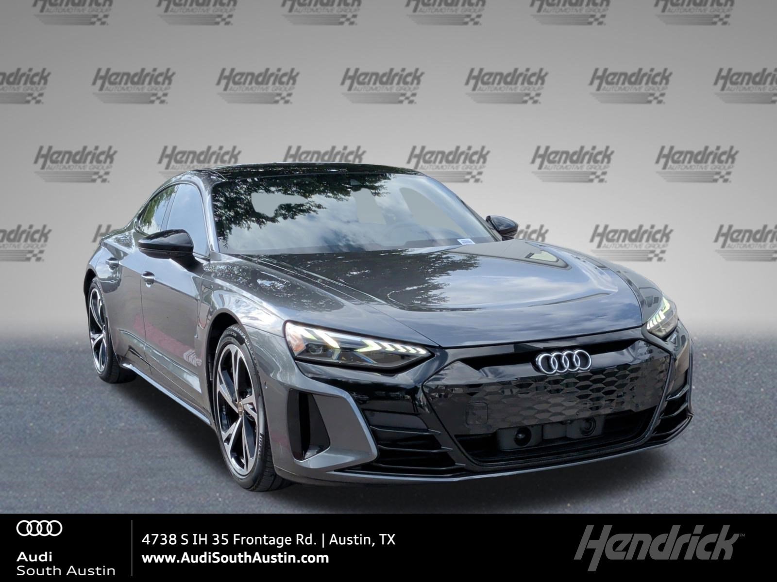 2022 Audi e-tron GT Prestige quattro's photo