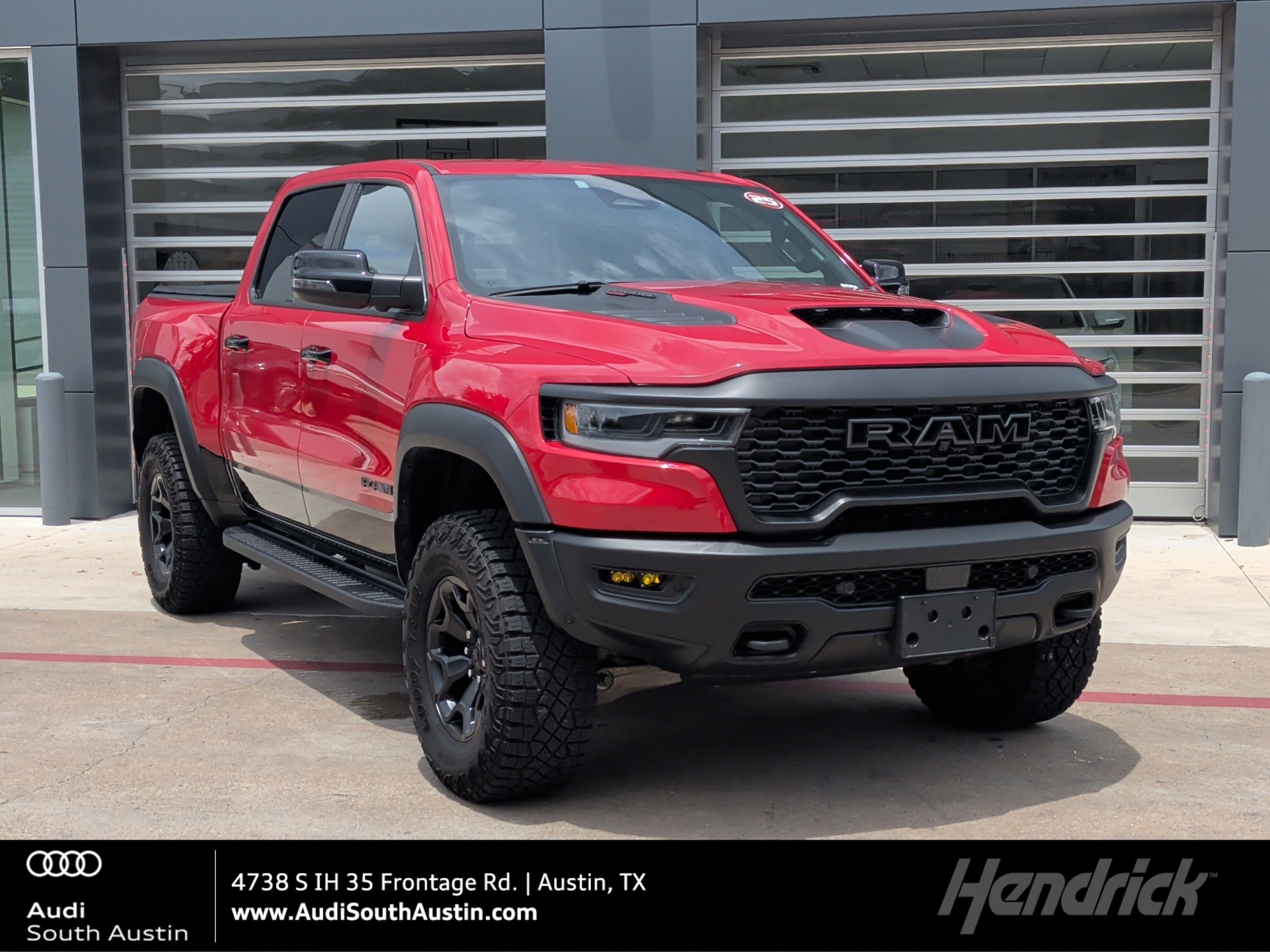 2025 RAM 1500 RHO 4x4 Crew Cab 5'7's photo