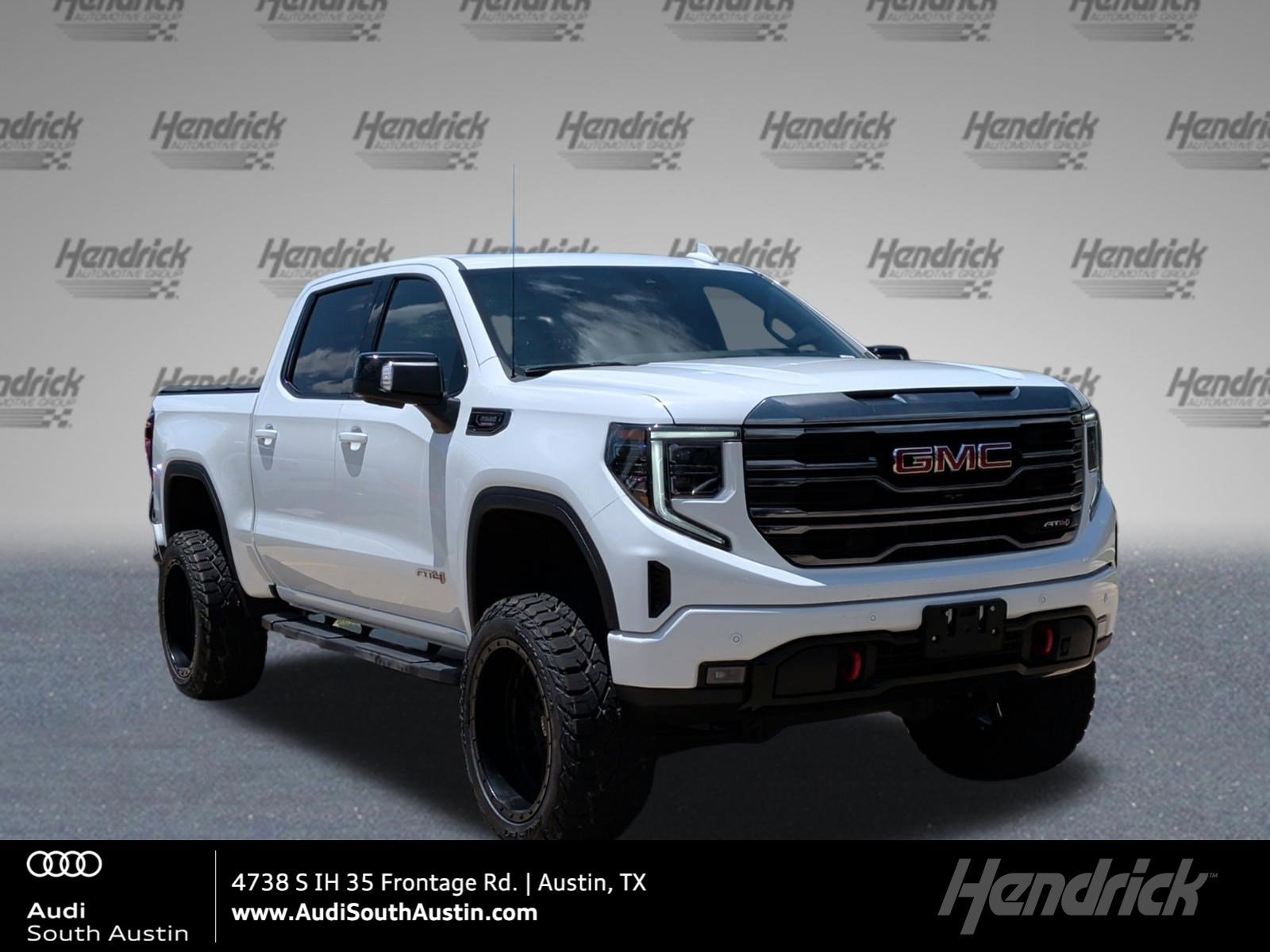 2024 GMC Sierra AT4 4WD Crew Cab Short Box's photo