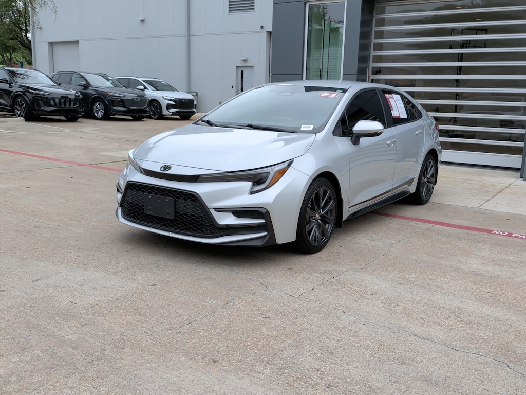 Used 2023 Toyota Corolla SE Sedan