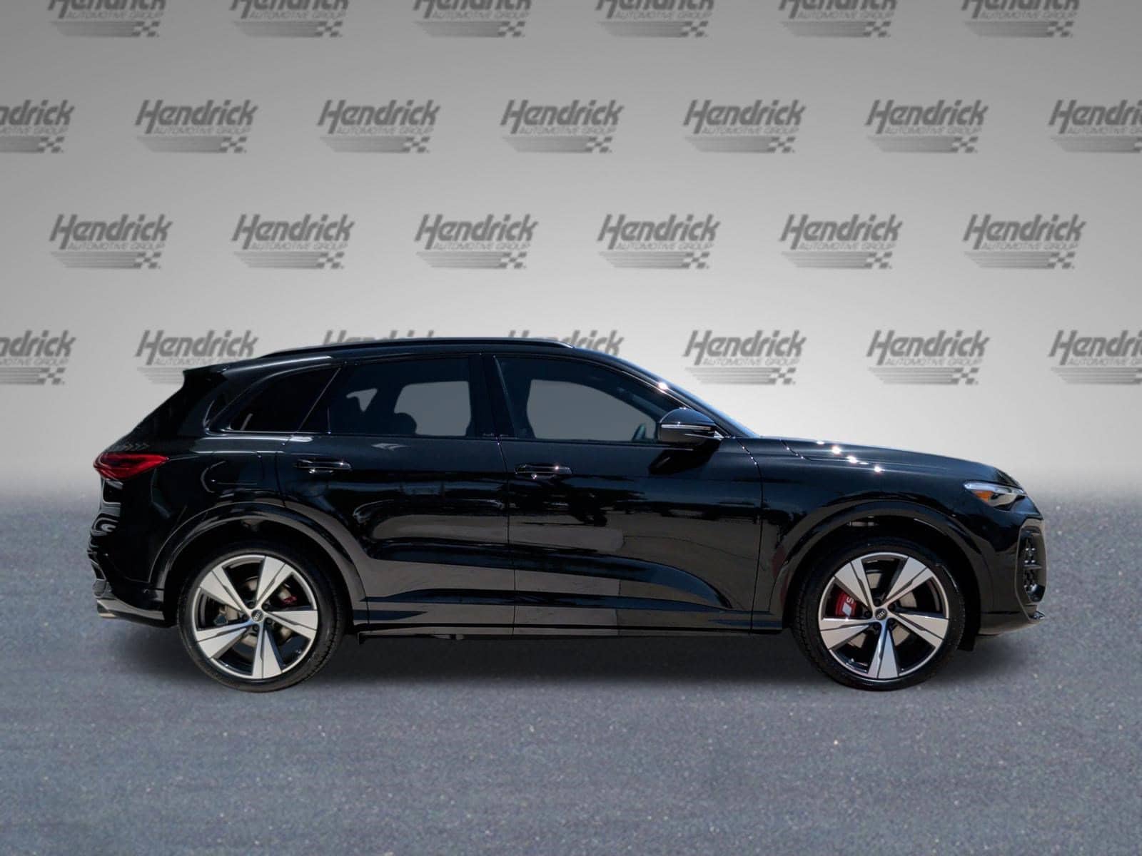 2026 Audi SQ5 Premium Plus