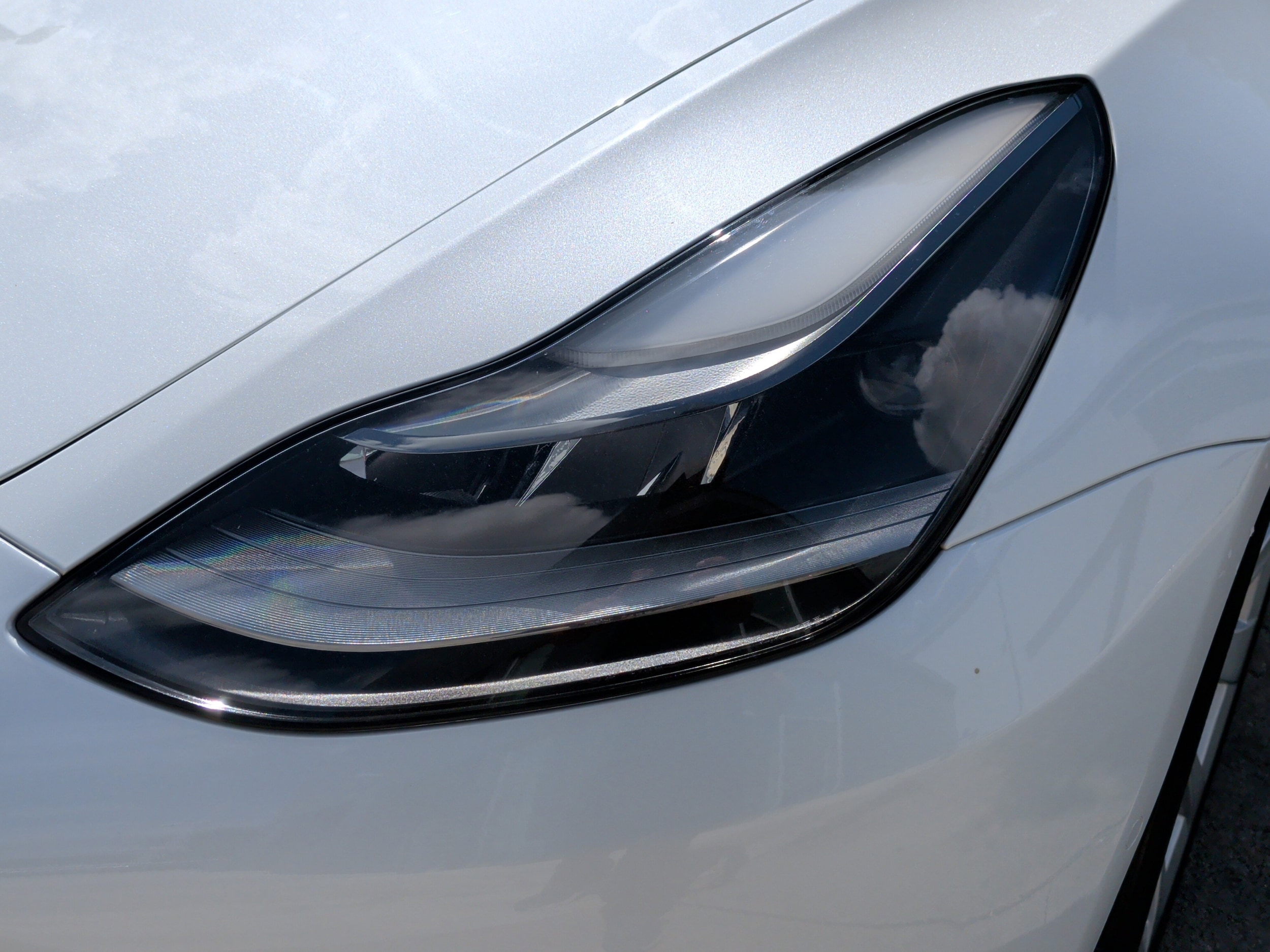 2021 Tesla Model 3 Standard Range Plus photo 5