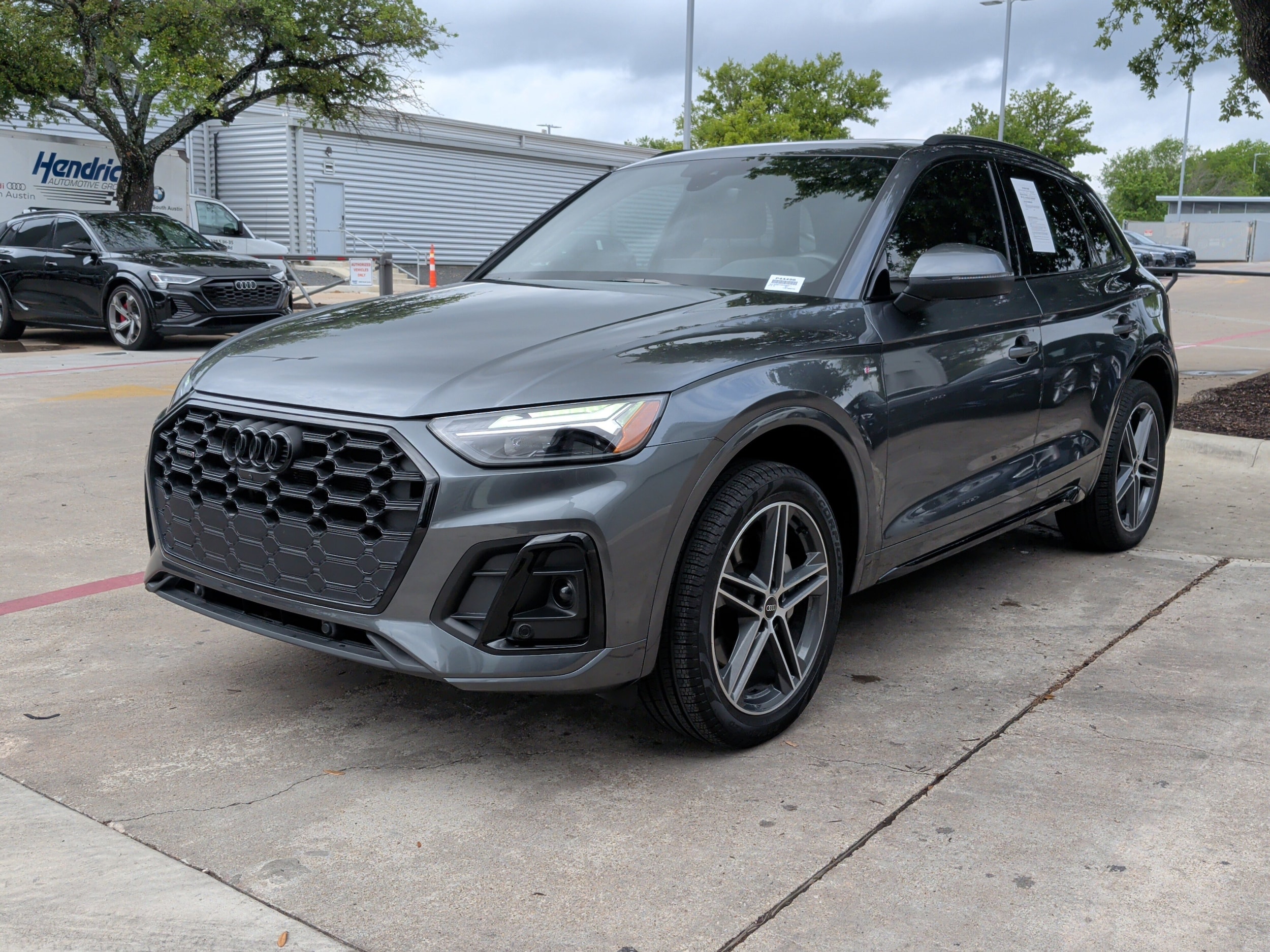 2023 Audi Q5 S line Premium Plus photo 4