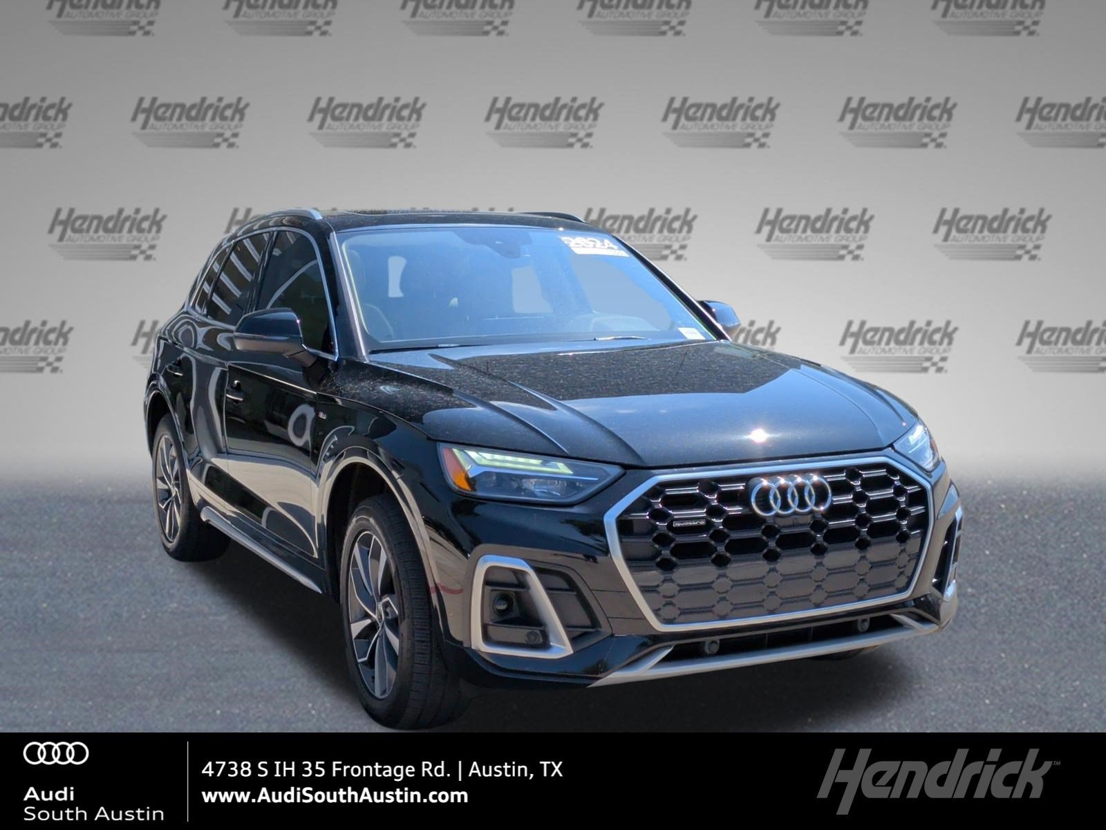 Electric e-tron 2024 Audi Q5 S line Premium Plus