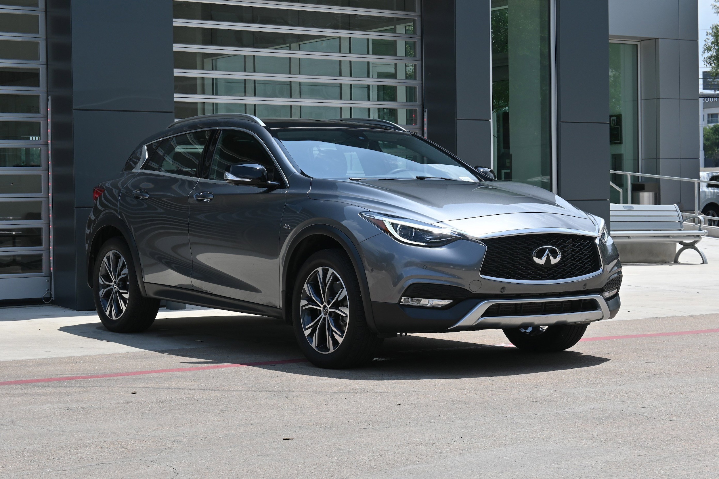 Used 2019 INFINITI QX30 ESSENTIAL with VIN SJKCH5CR7KA011634 for sale in Austin, TX