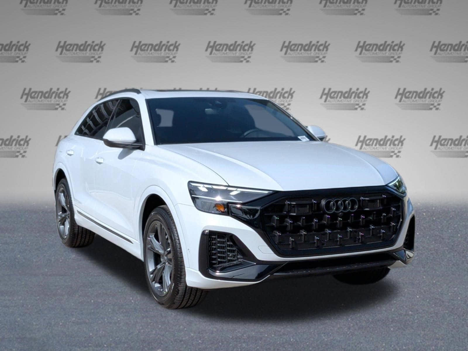 2026 Audi Q8 Premium