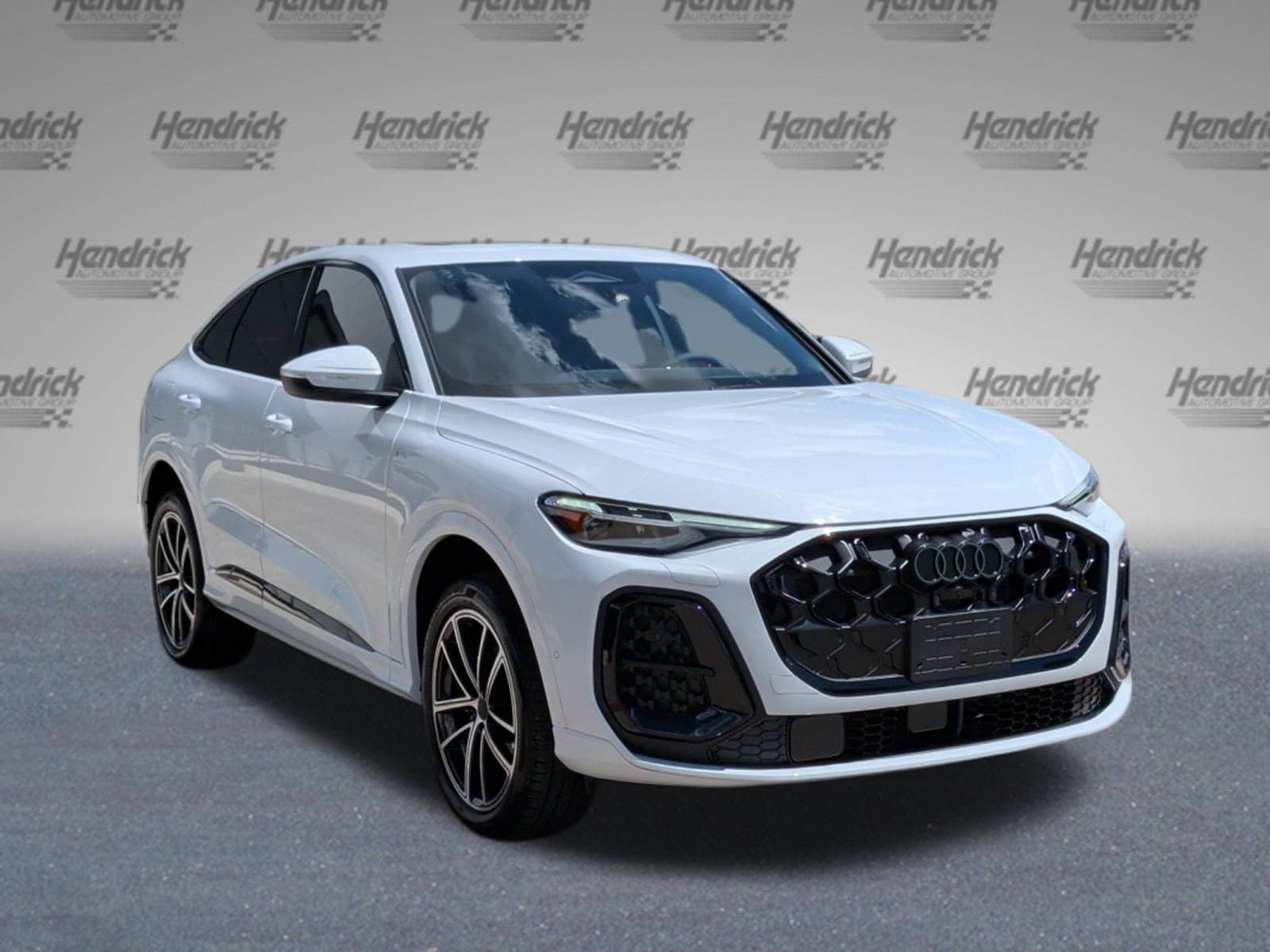 2026 Audi Q5 Sportback Premium Plus