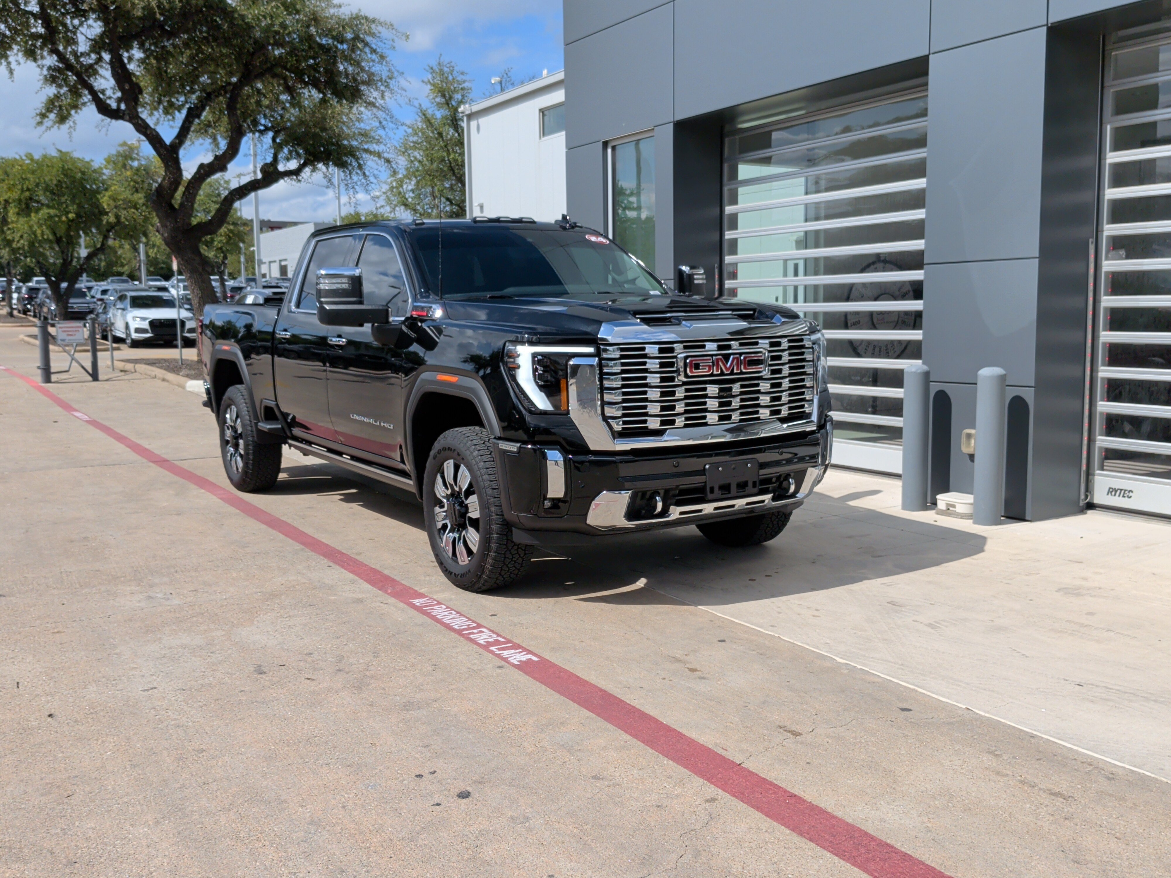 2024 GMC Sierra 2500HD Denali Pickup
