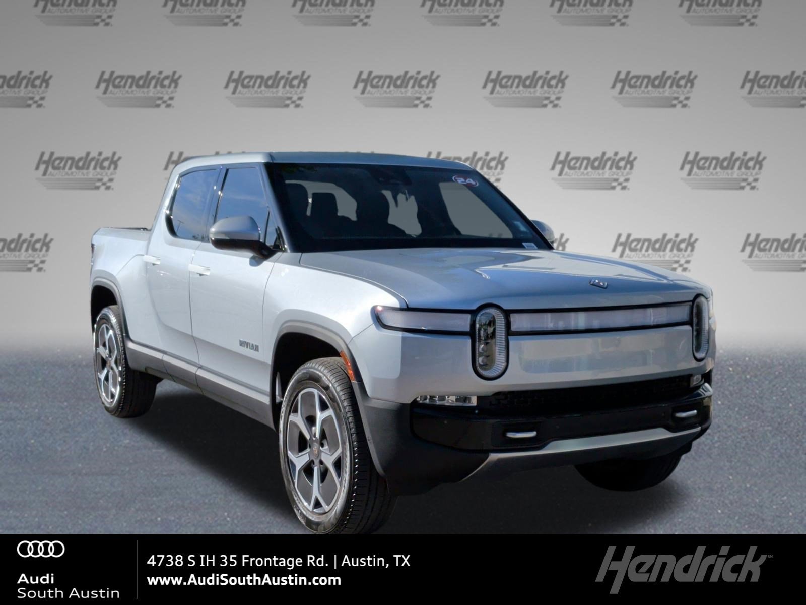 2024 Rivian R1T Adventure Dual-Motor Standard Pack's photo