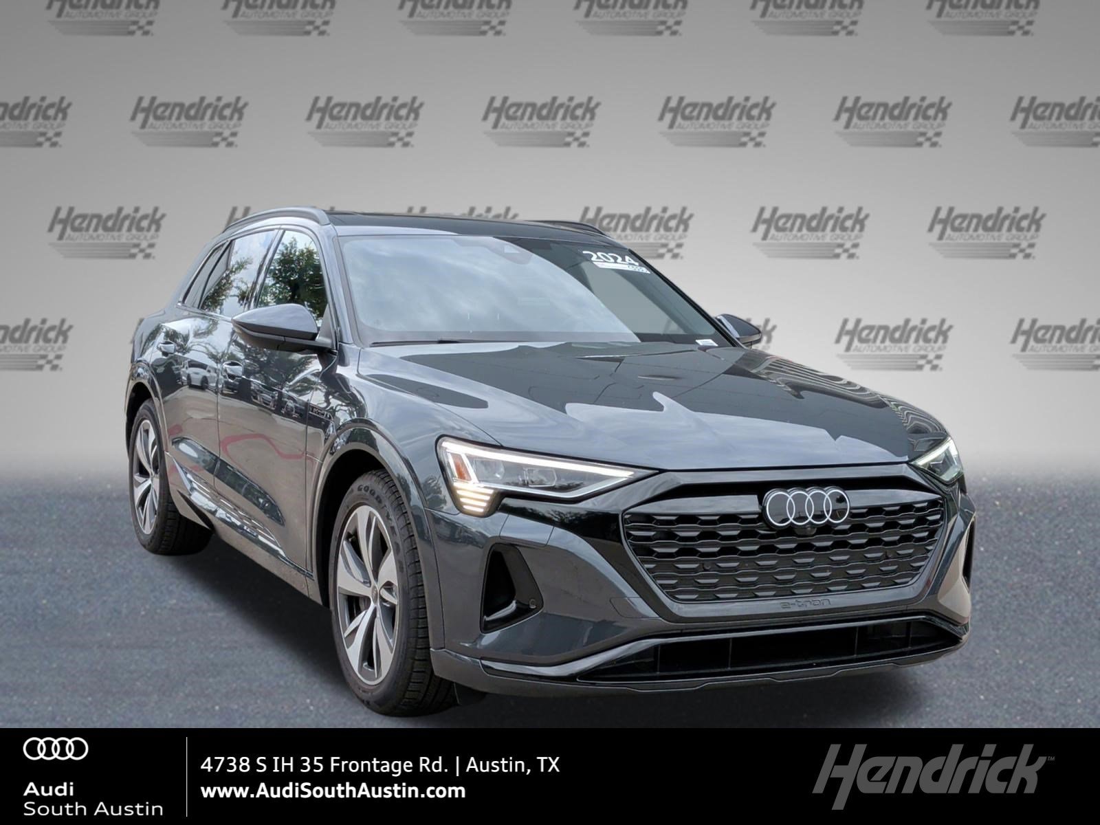 2024 Audi Q8 e-tron 55 114 kWh Premium quattro's photo