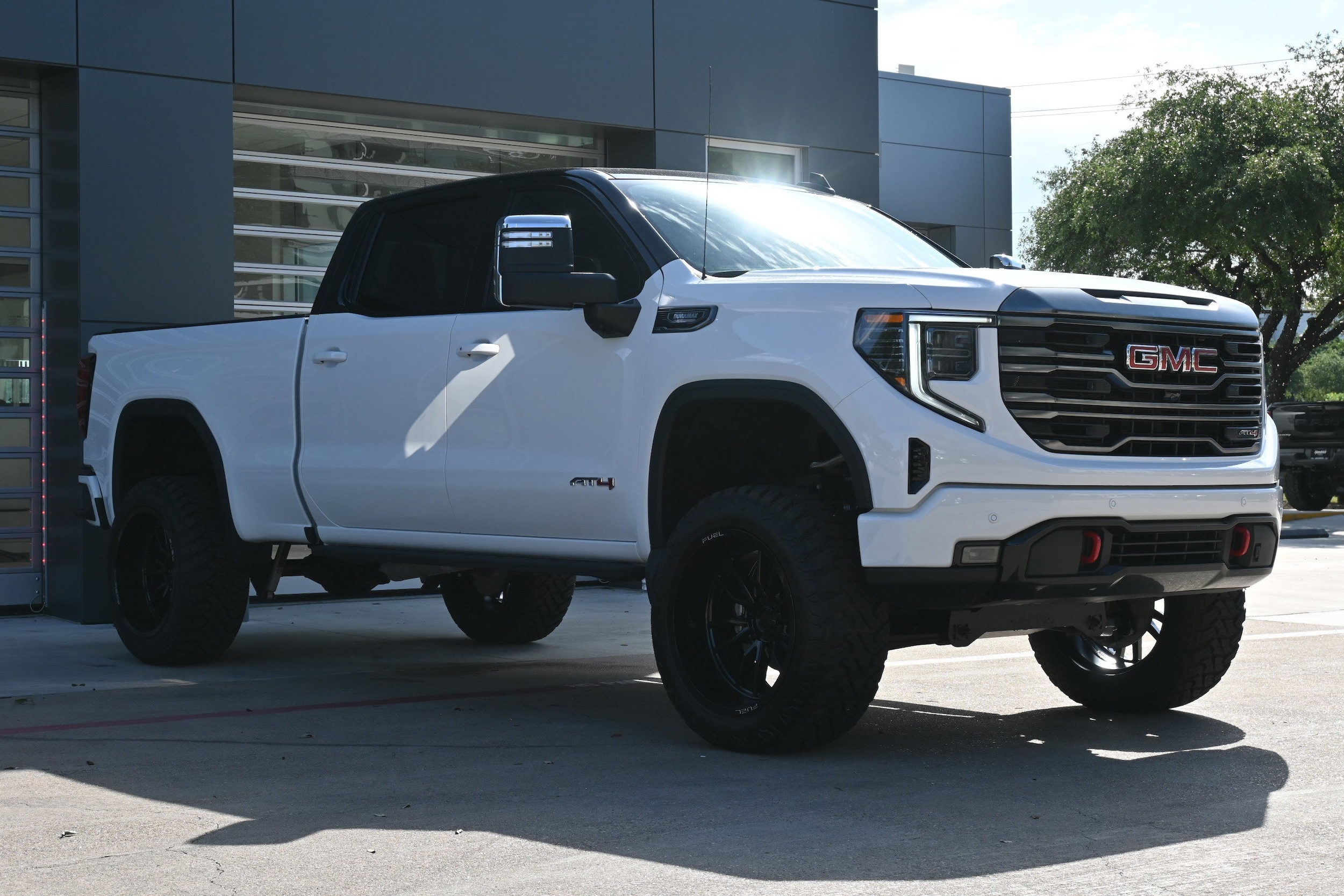 Used 2024 GMC Sierra 1500 AT4 with VIN 1GTUUEE89RZ276171 for sale in Austin, TX