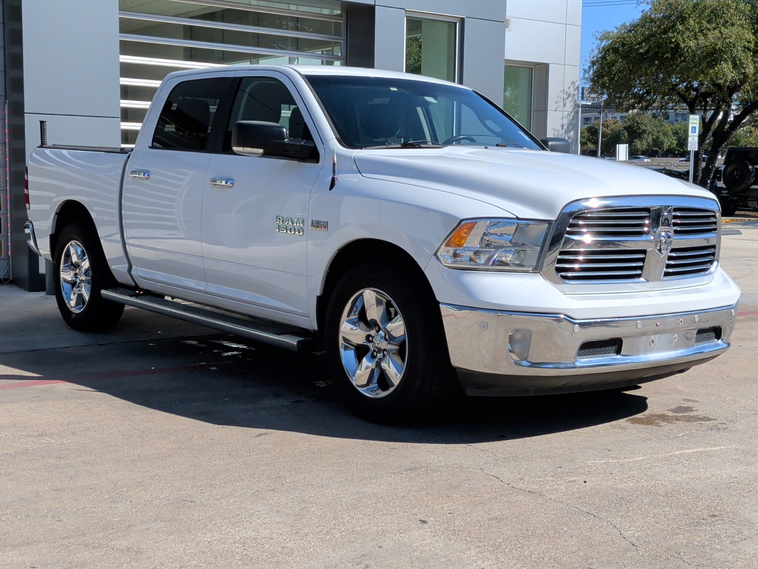 2015 Ram 1500 Lone Star photo 2