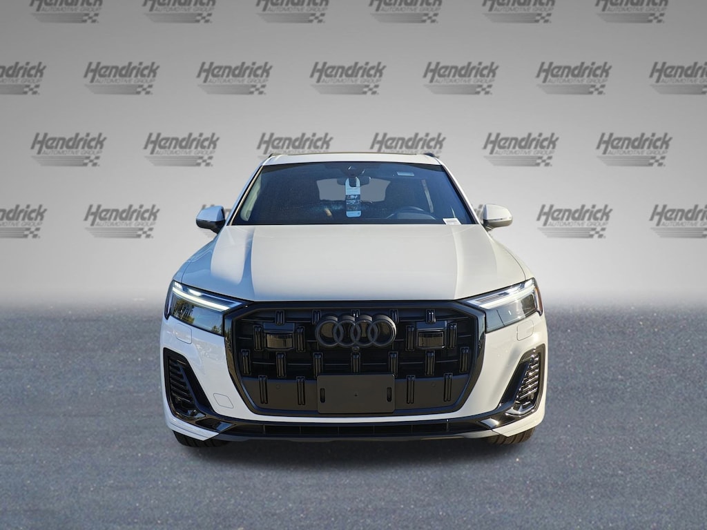 New 2026 Audi Q7 45 Premium SUV