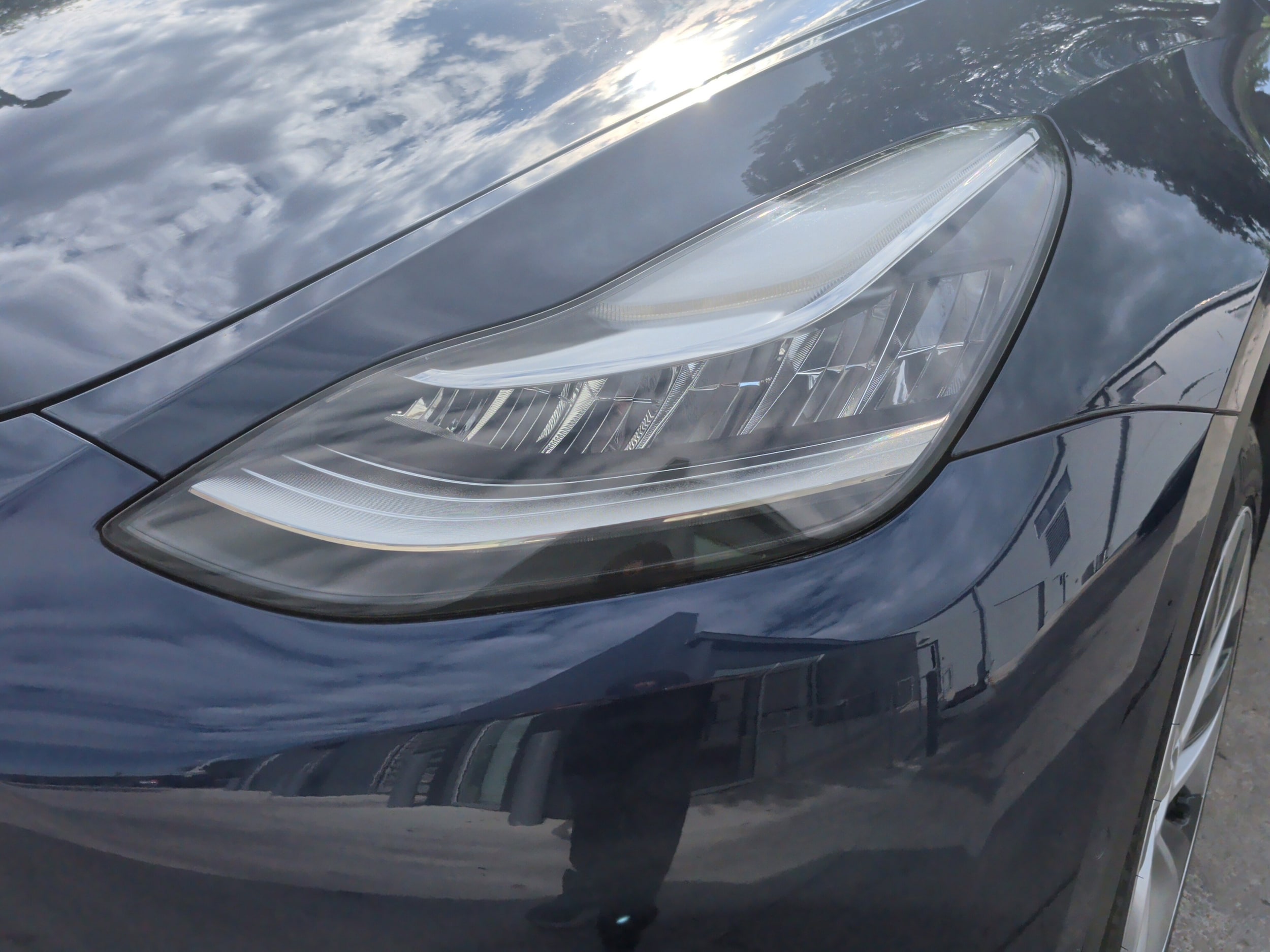 2022 Tesla Model Y Long Range photo 4