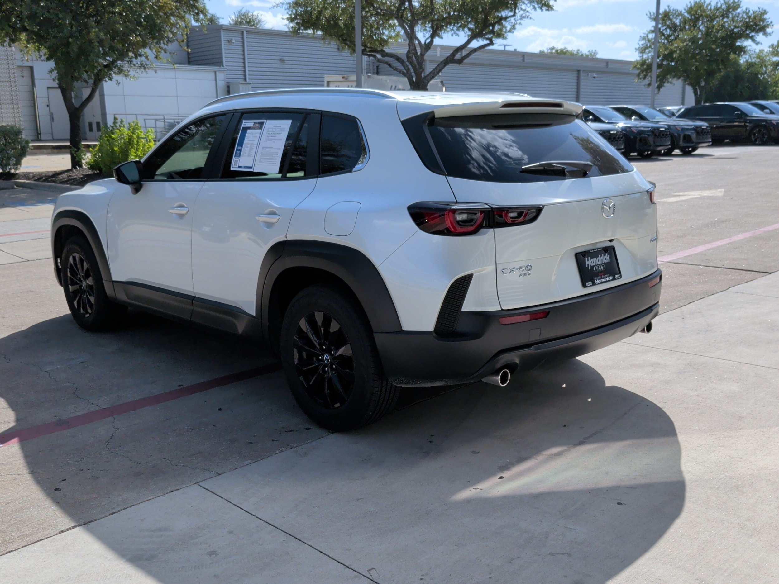 Photo 8