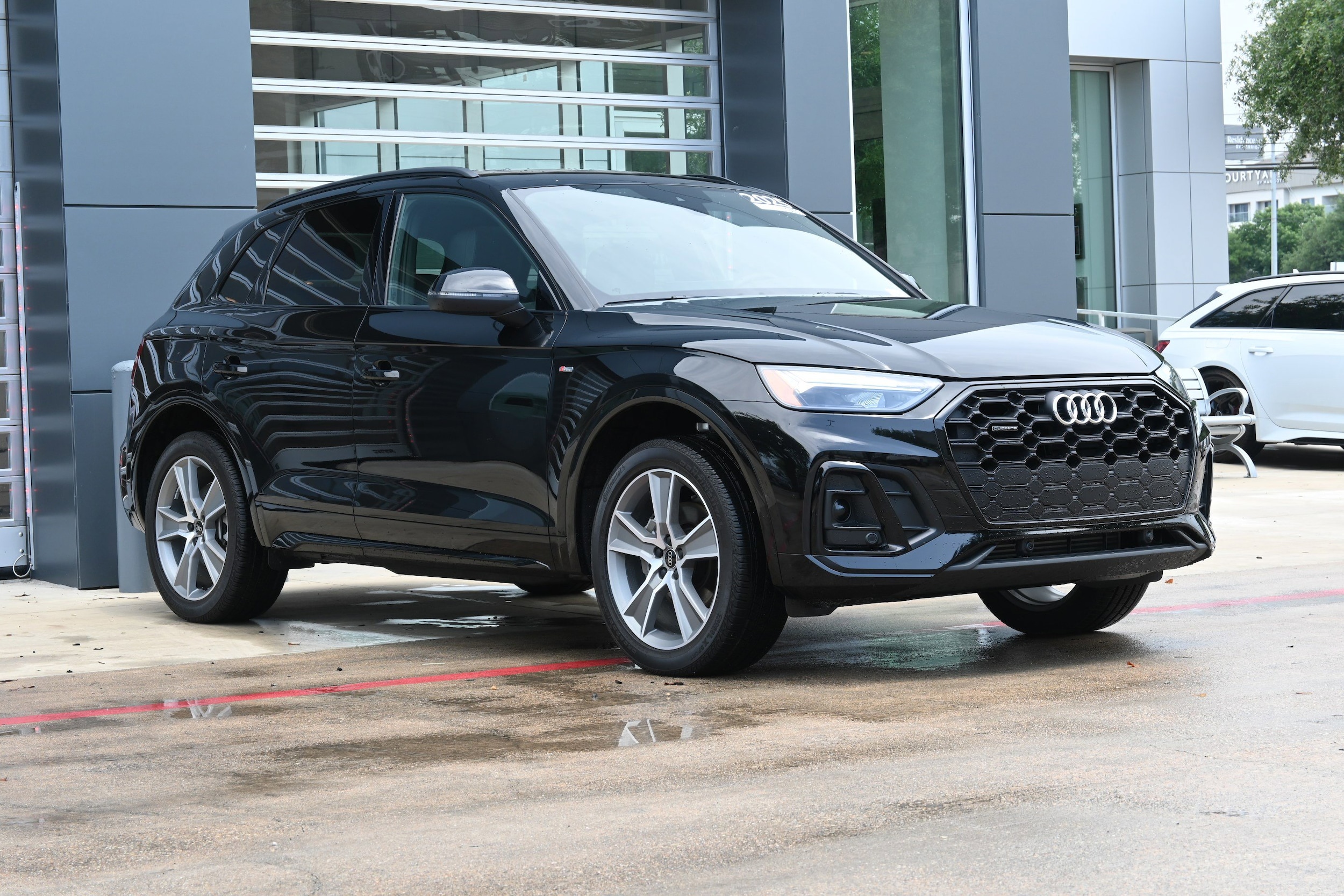 Used 2025 Audi Q5 Premium with VIN WA1GAAFY6S2021709 for sale in Austin, TX