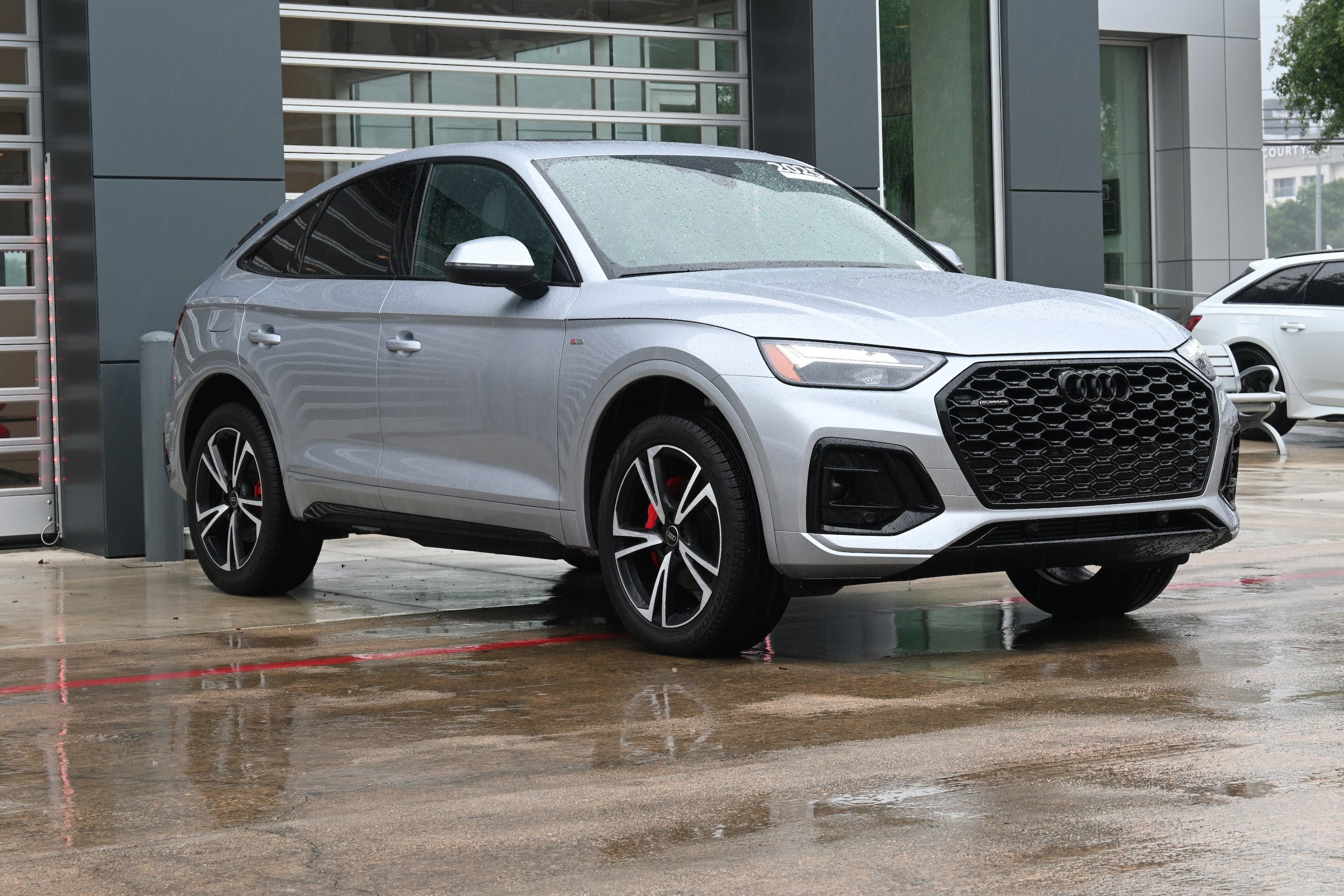 Used 2025 Audi Q5 Sportback Premium Plus with VIN WA15AAFY0S2022524 for sale in Austin, TX
