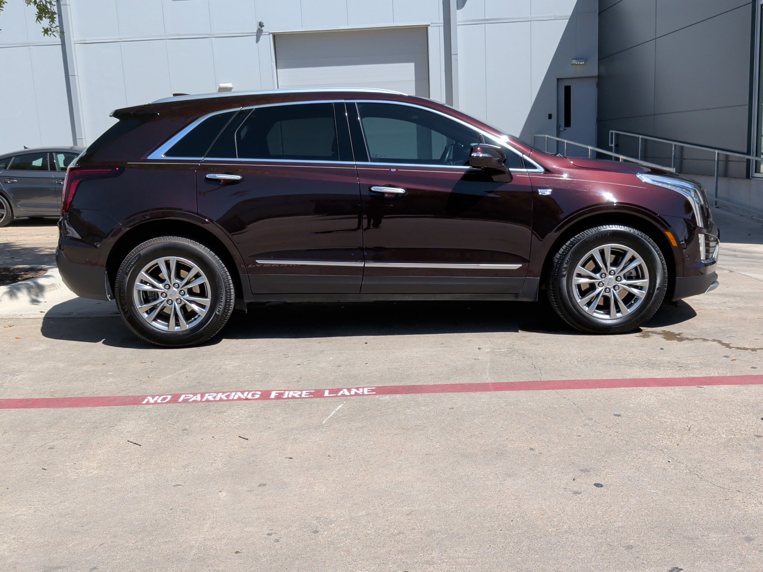 2021 CADILLAC XT5 FWD Premium Luxury photo 3