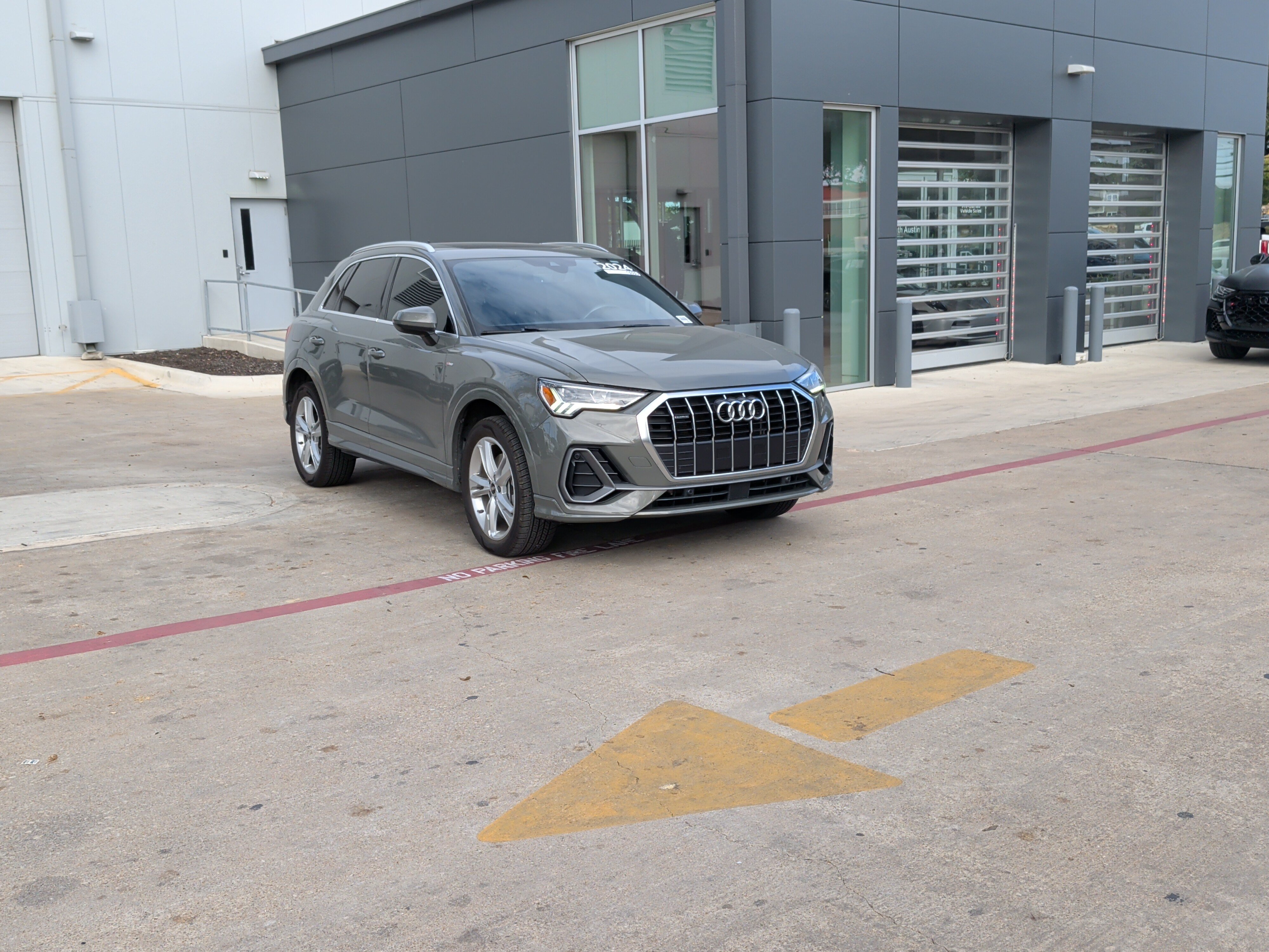 Certified 2024 Audi Q3 S line Premium SUV