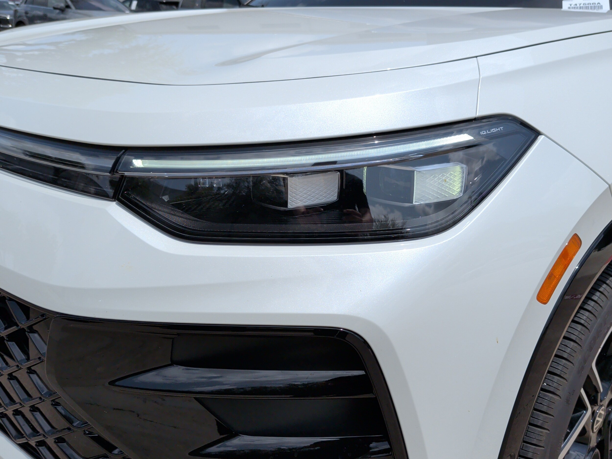 2025 Volkswagen Tiguan SEL R-Line