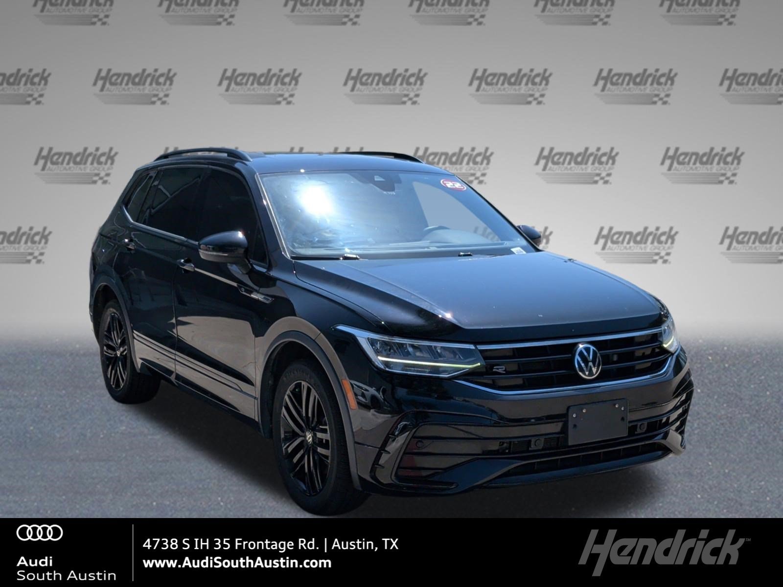 2022 Volkswagen Tiguan SE R-Line Black