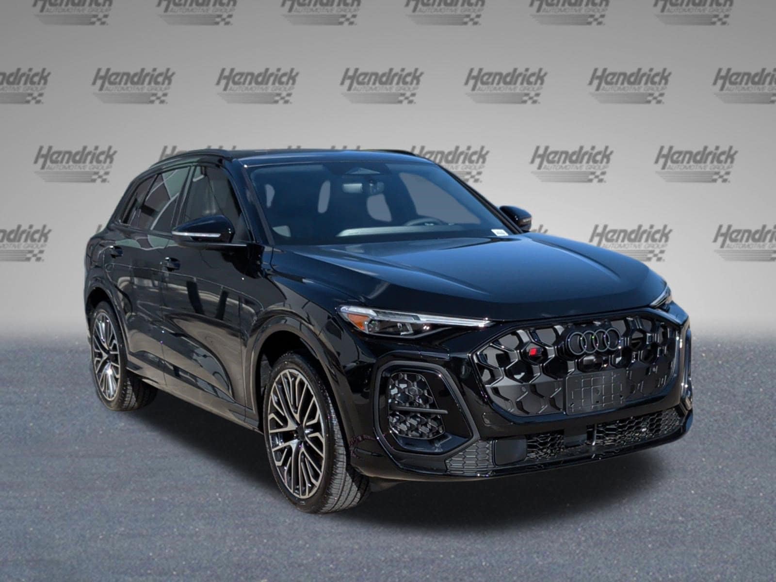 2026 Audi SQ5 Prestige