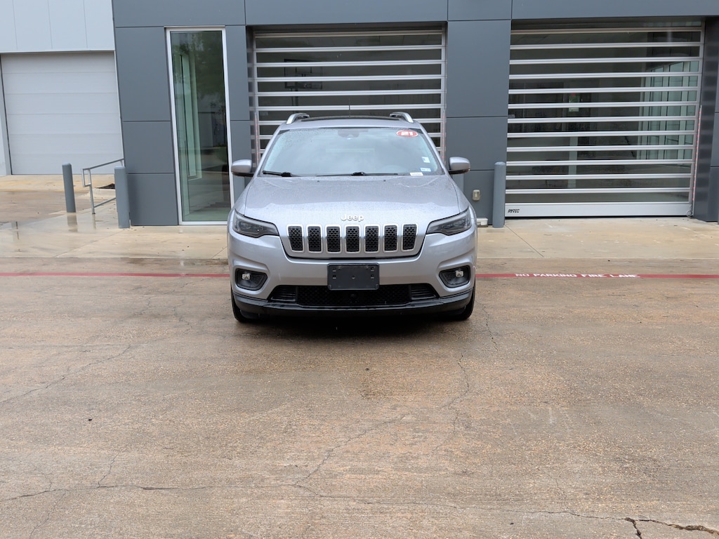 Used 2021 Jeep Cherokee Latitude Plus SUV