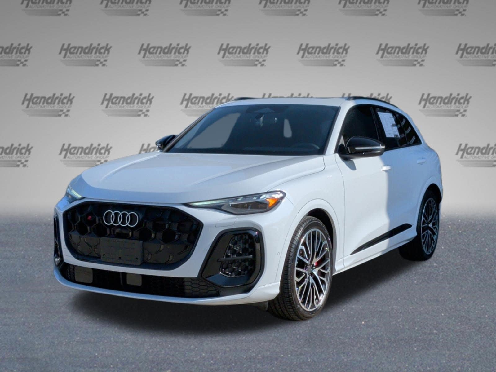 2026 Audi SQ5 Premium Plus