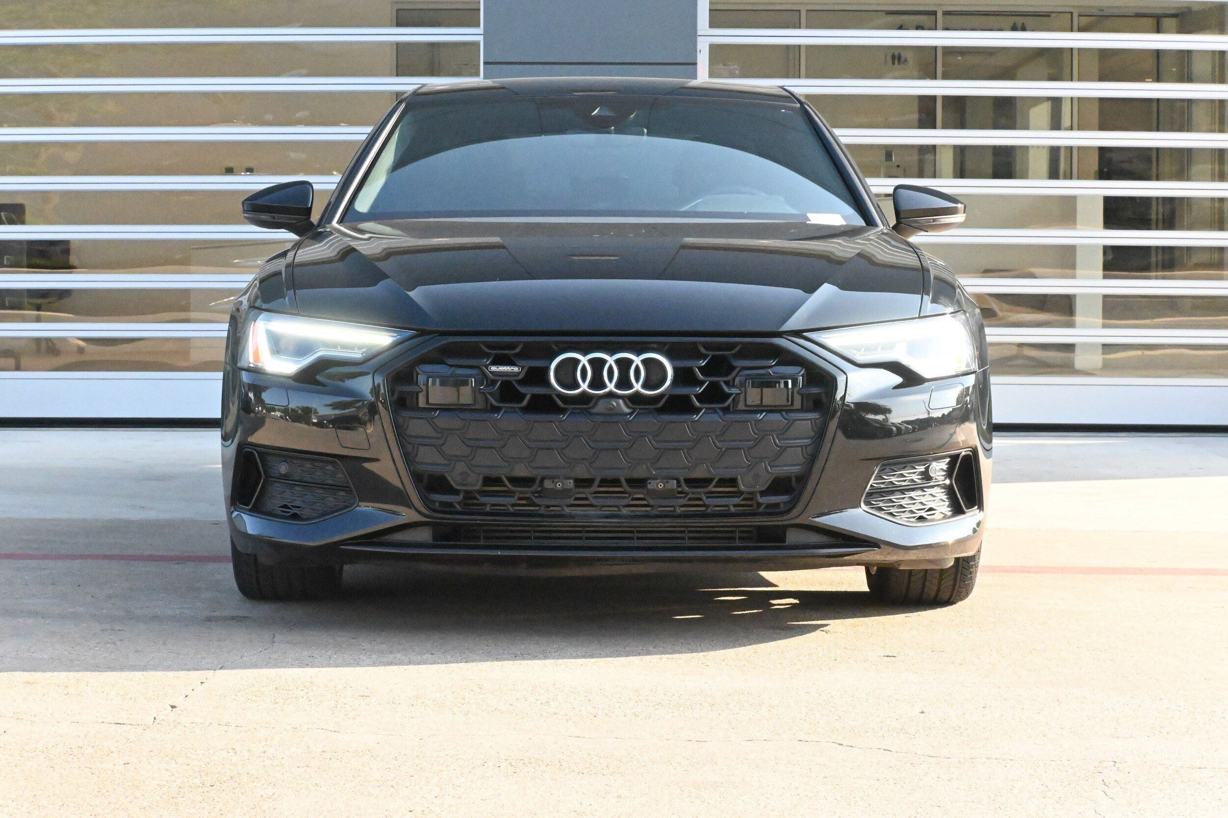 2024 Audi A6 Premium Plus photo 2