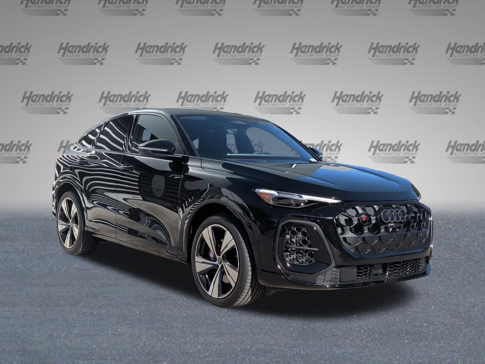 2025 Audi SQ5 Prestige photo 2
