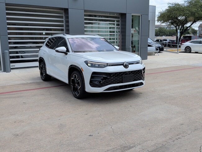 2025 Volkswagen Tiguan SEL R-Line SUV