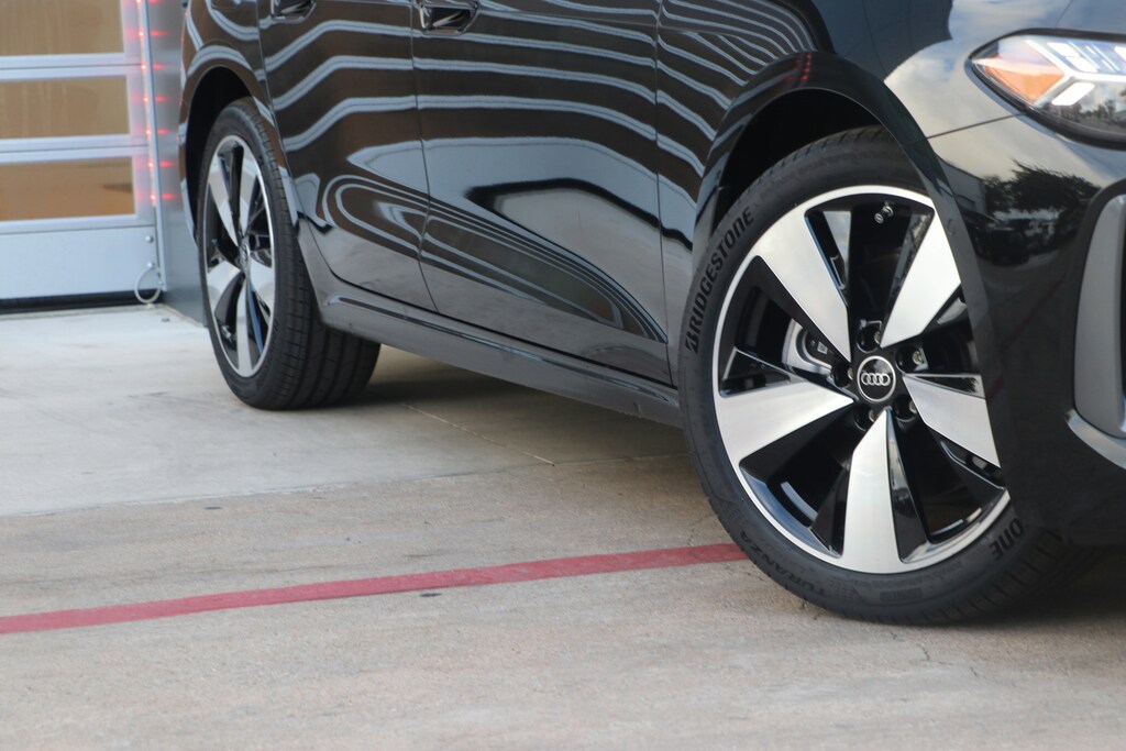 New 2025 Audi All-new A5 2.0T Premium Hatchback