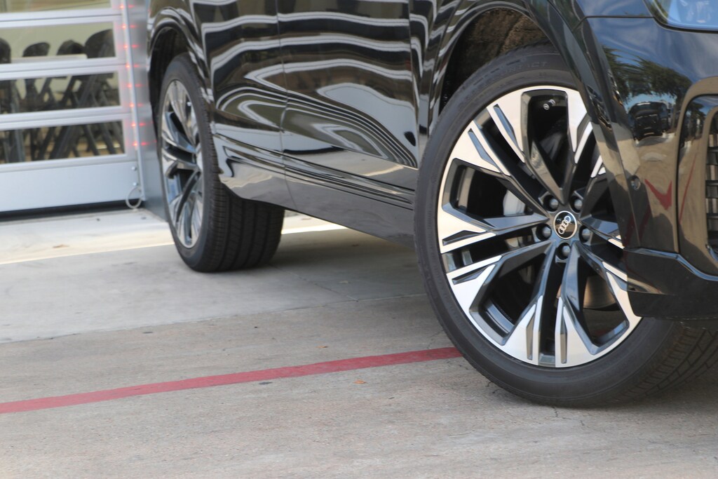 New 2026 Audi Q8 55 Premium SUV