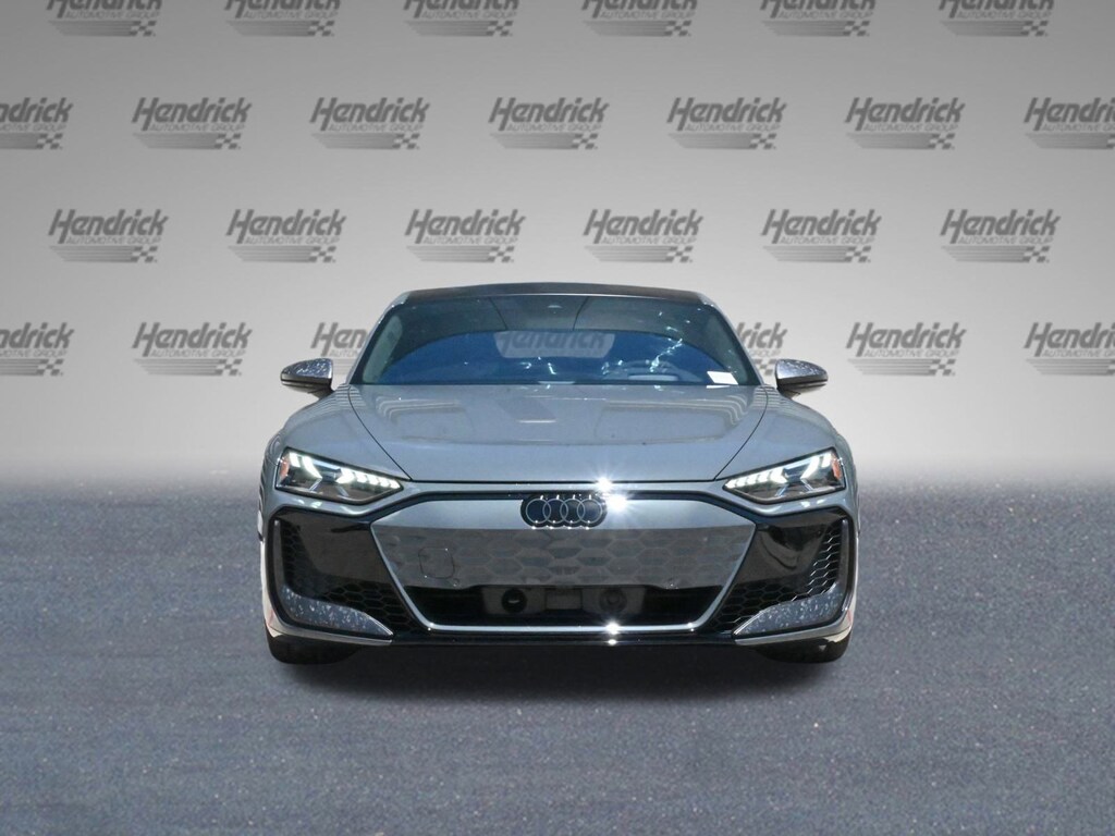 New 2025 Audi RS e-tron GT performance Sedan